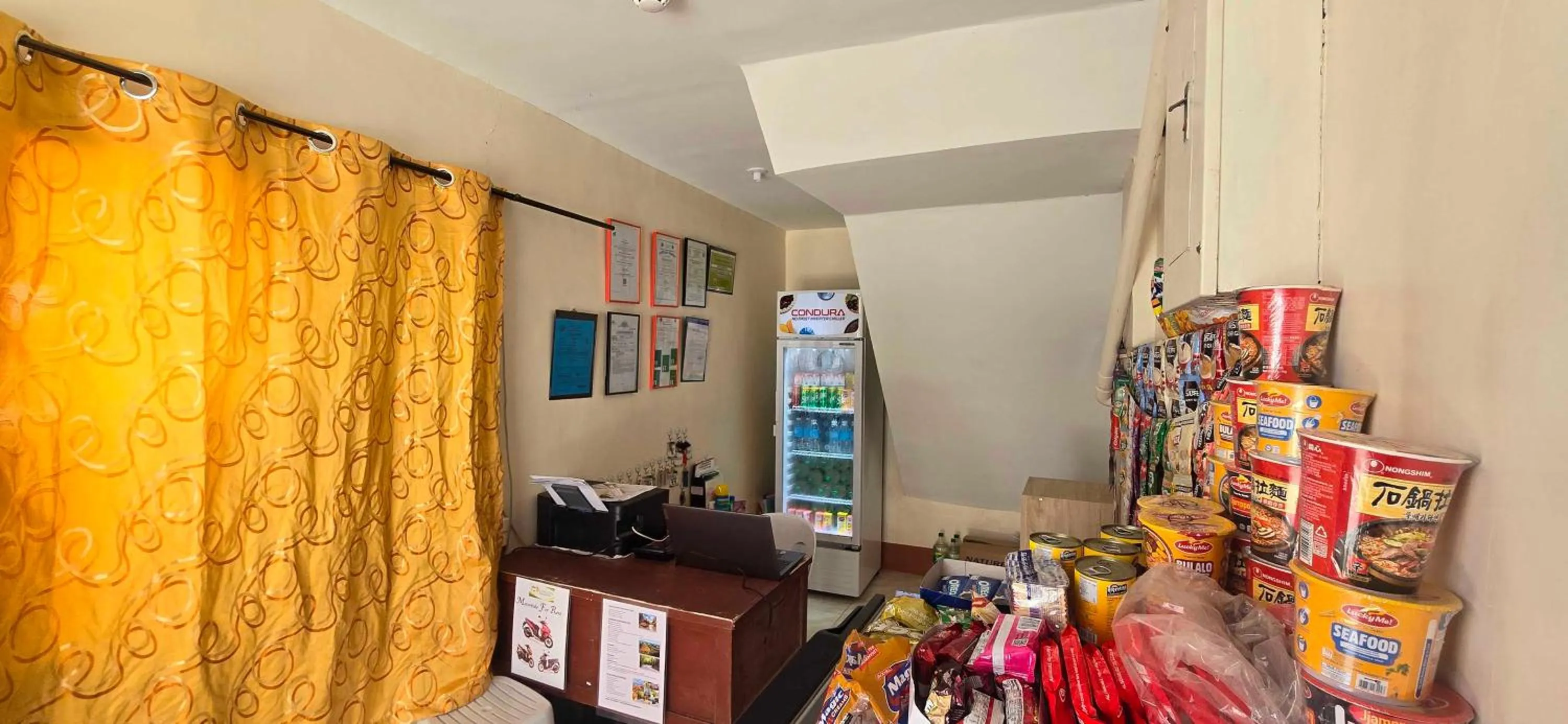 Lobby or reception in OYO 1121 JUNLYN APARTELLE