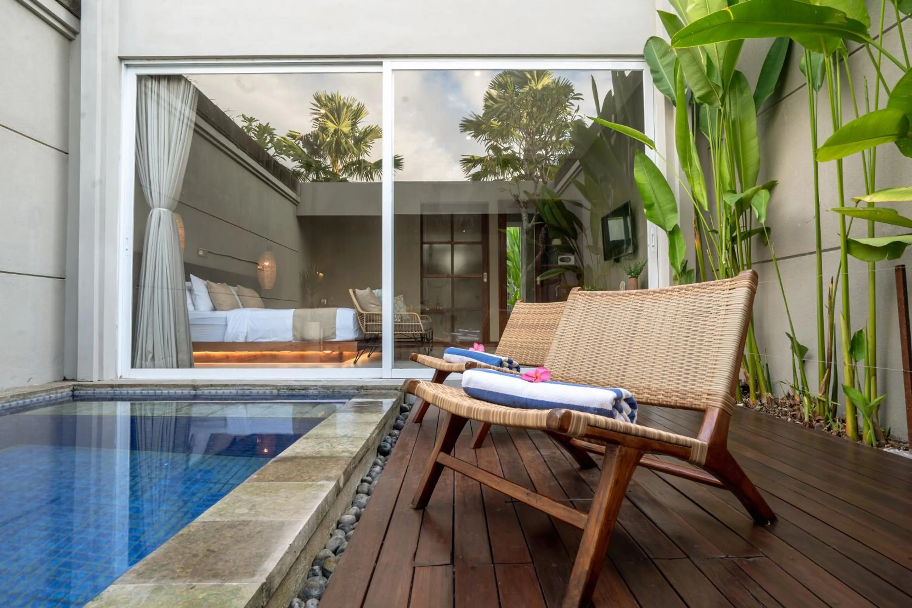 Pool view in Damarya Villa Canggu