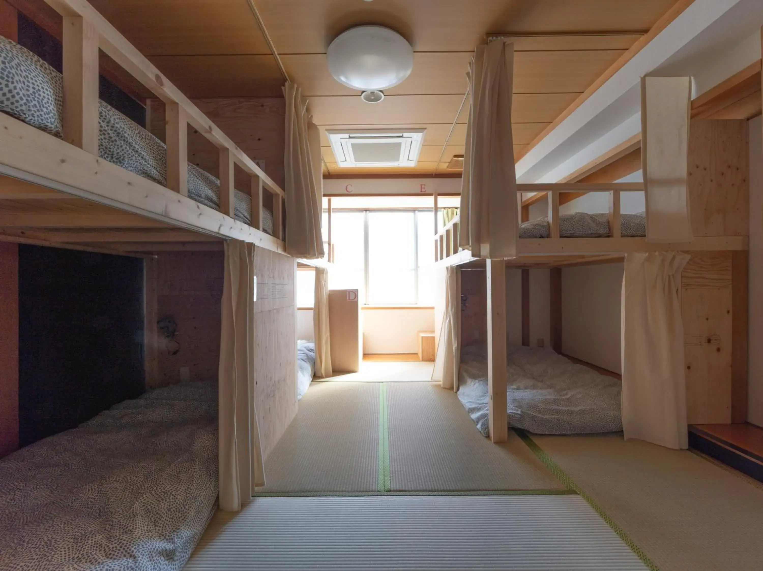 Bunk Bed in Female Dormitory Room in Hostel JAQ takamatsu Bunk Bed in Female Dormitory Room in Hostel JAQ takamatsu