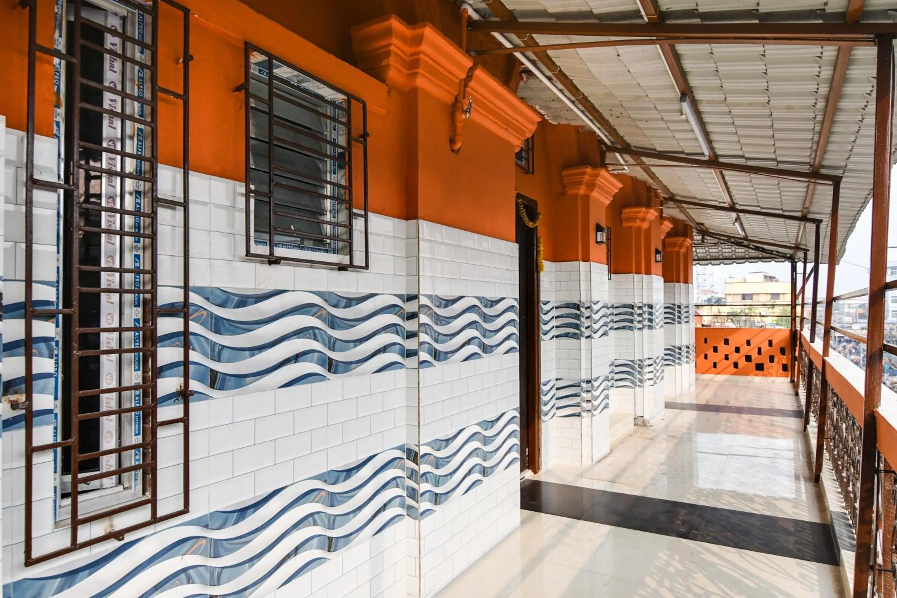 Facade/entrance in Hotel O PPS NEST Guest House