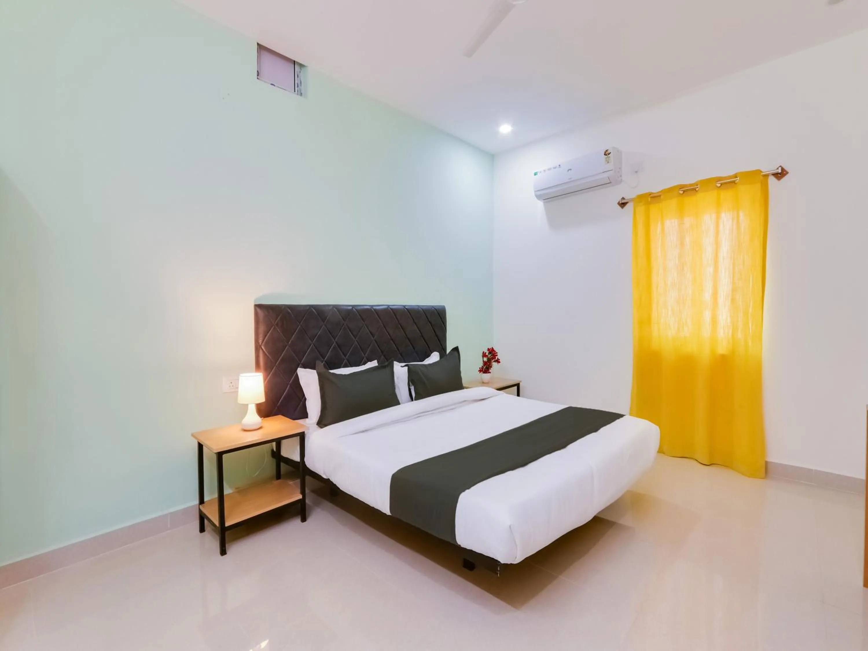 Bedroom, Bed in Super Collection O RBS Classic Stay Nacharam Mallapur Road