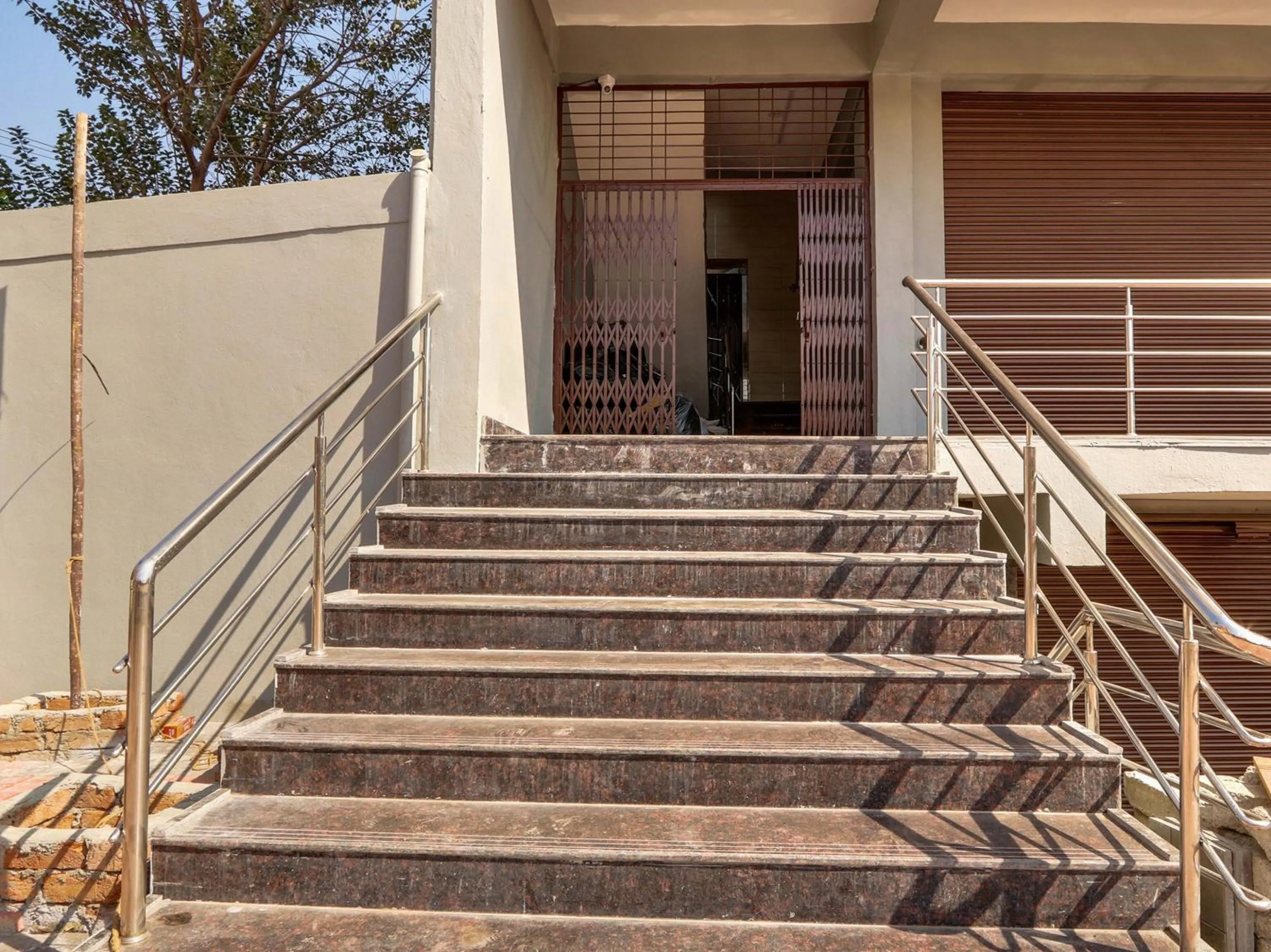 Facade/entrance in Super Collection O RBS Classic Stay Nacharam Mallapur Road