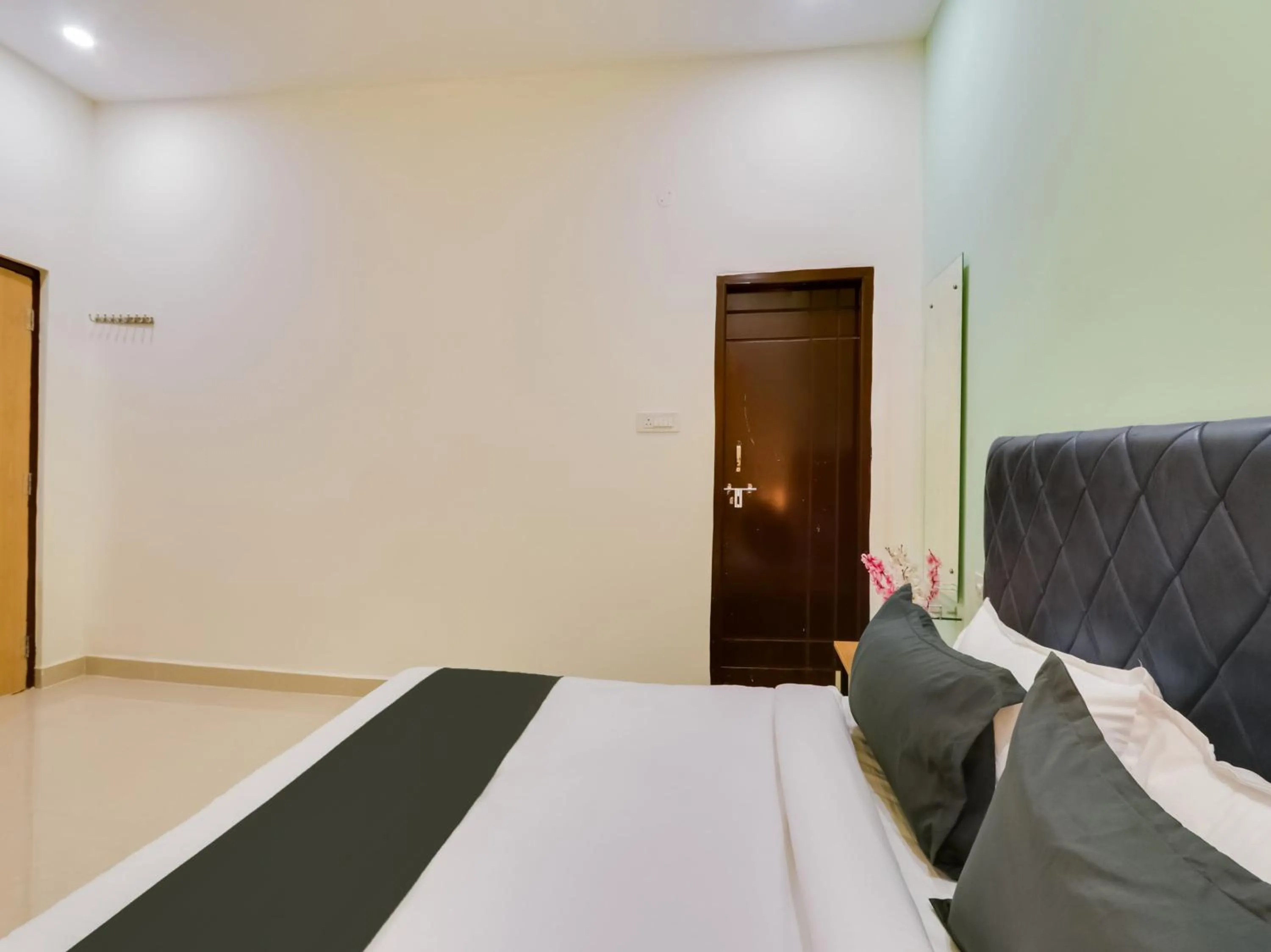 Bedroom in Super Collection O RBS Classic Stay Nacharam Mallapur Road