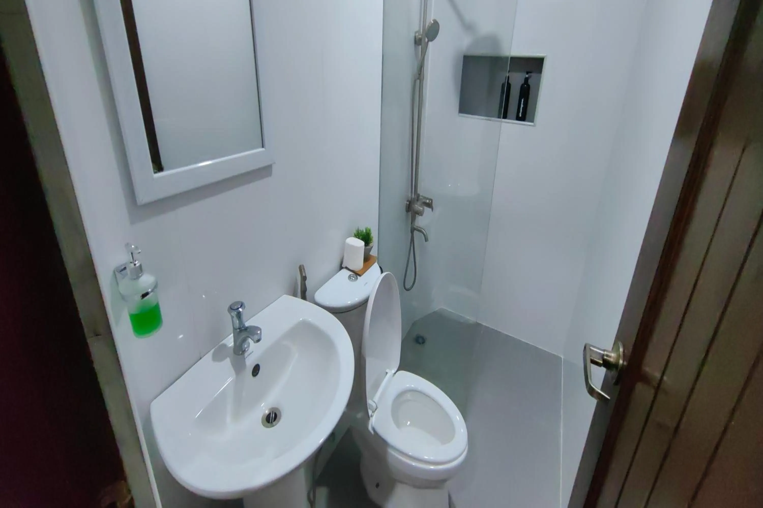 Shower in Manuela Suites Puerto Princesa near Airport