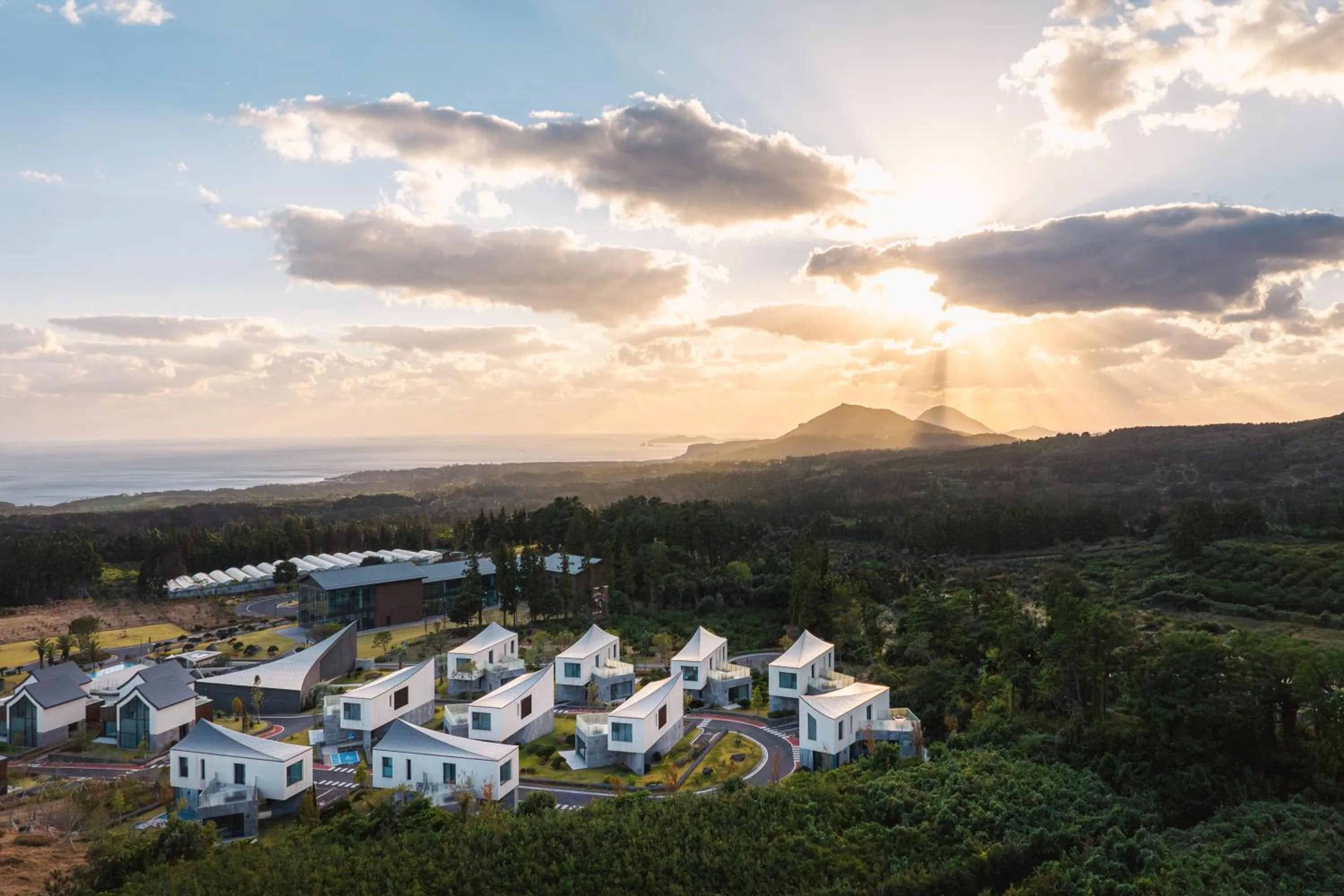 Property building in Yakmaeul