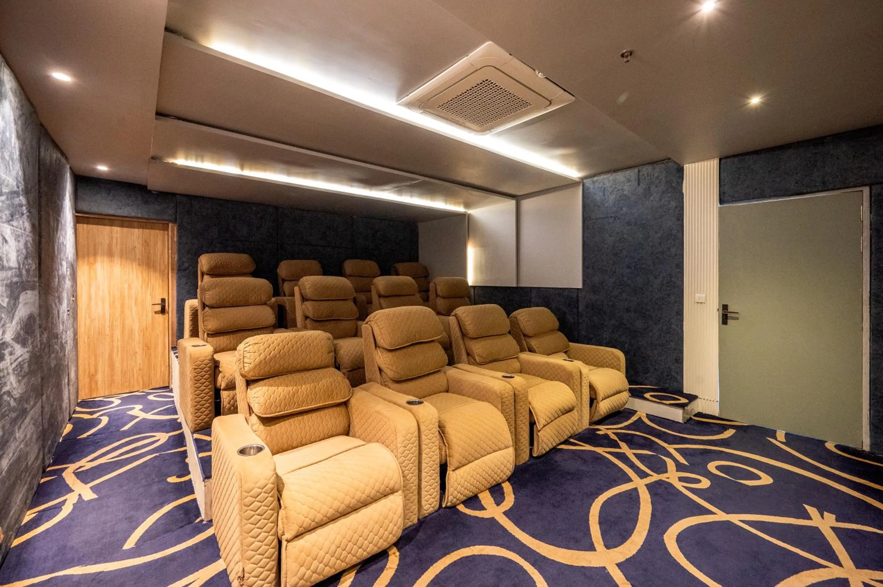 Essentia Luxury Resort & Spa Udaipur