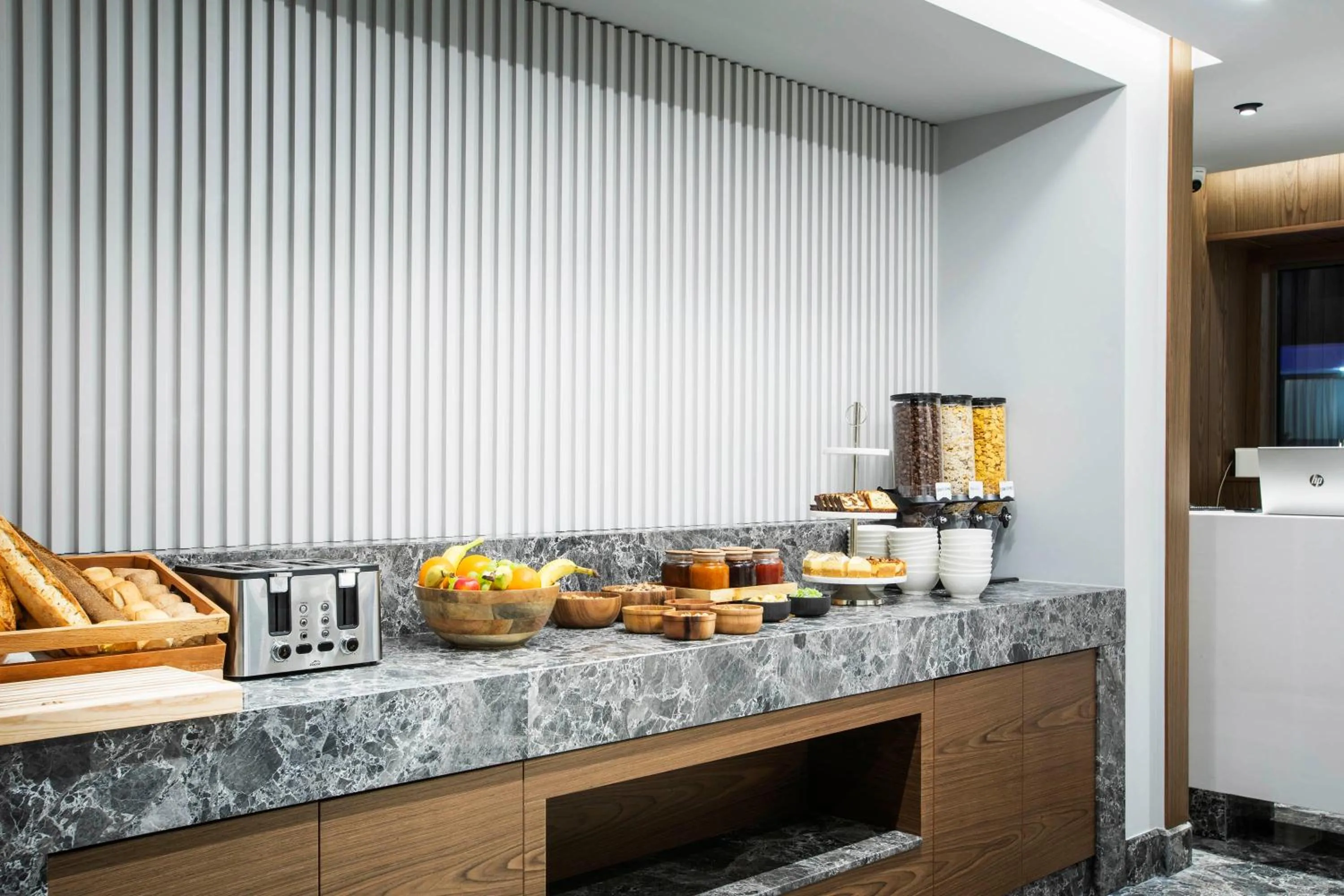 Buffet breakfast in Luuks Luxury Accommodation