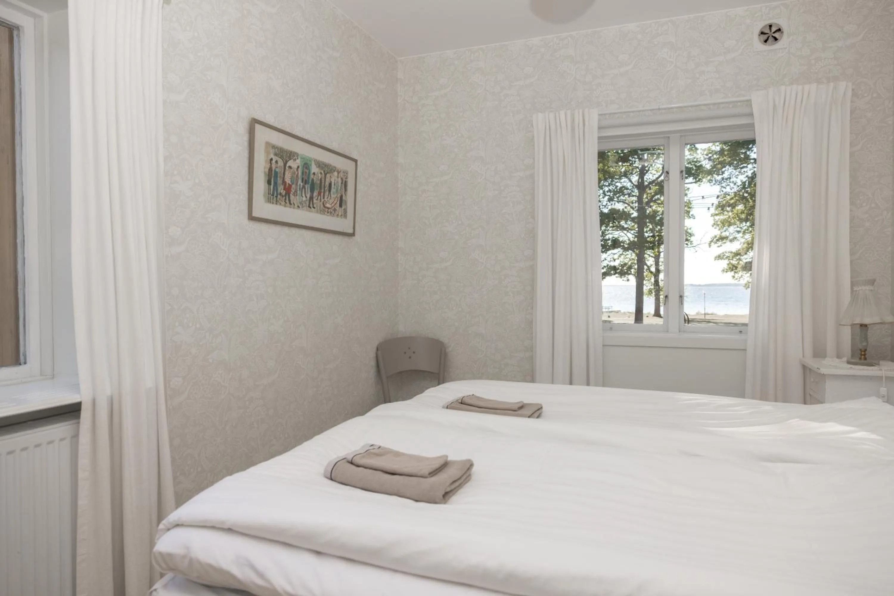 Photo of the whole room, Bed in Mormors Pensionat Strandhagen