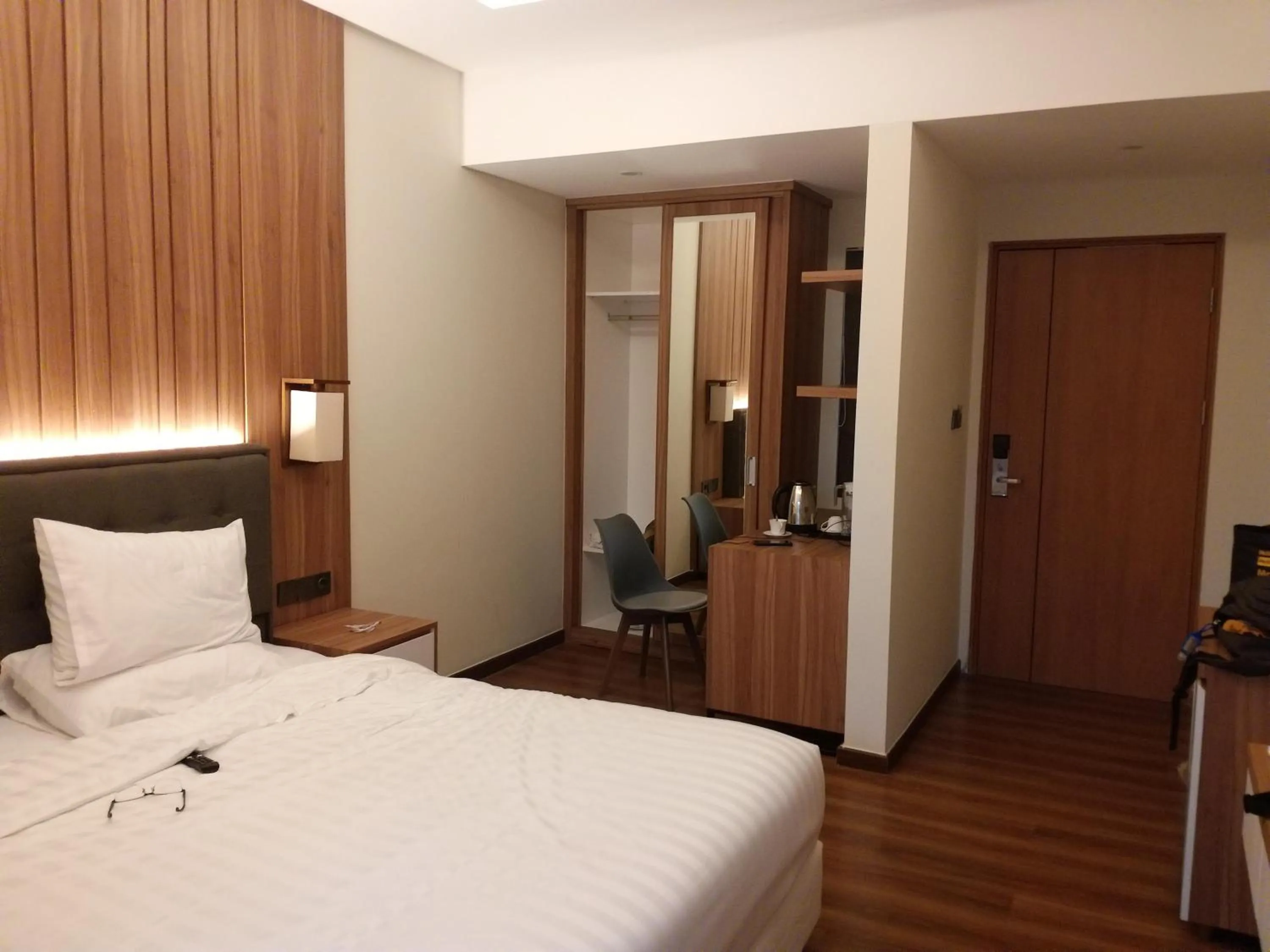 Urbanview Hotel Nardis Living near UMY