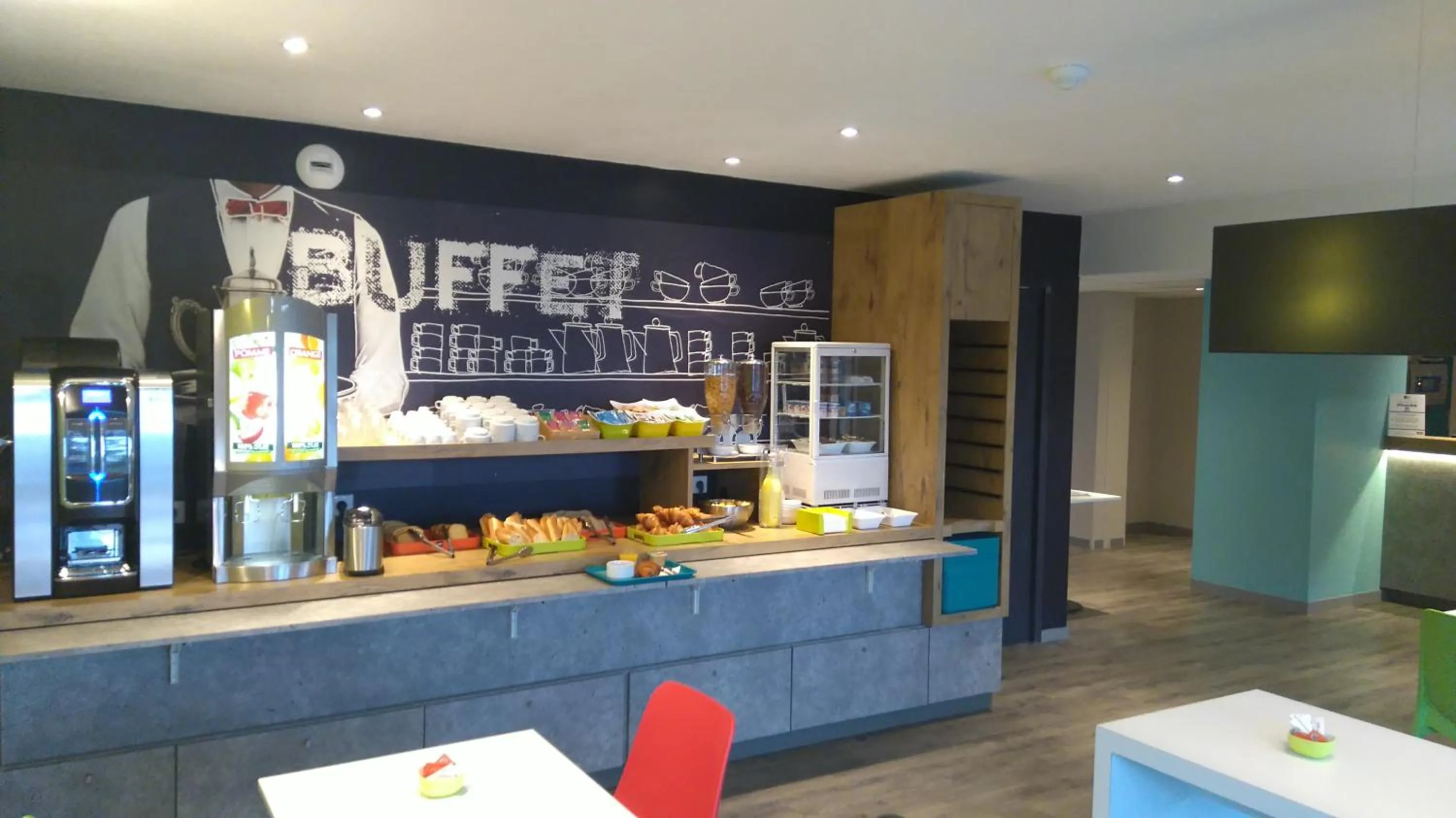 Continental breakfast in Ibis Budget Angers Parc des Expositions