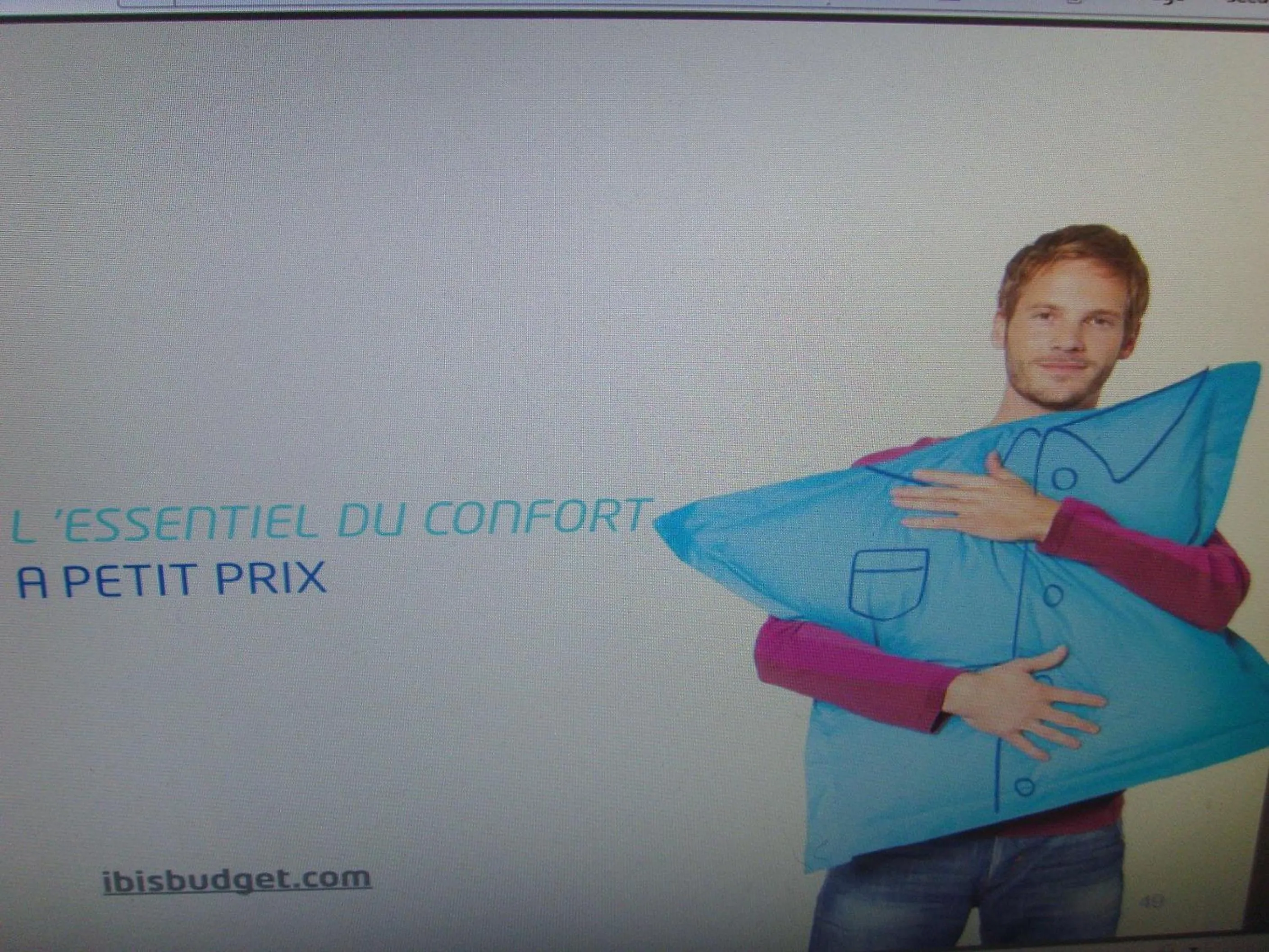 People in ibis budget L'Isle Adam