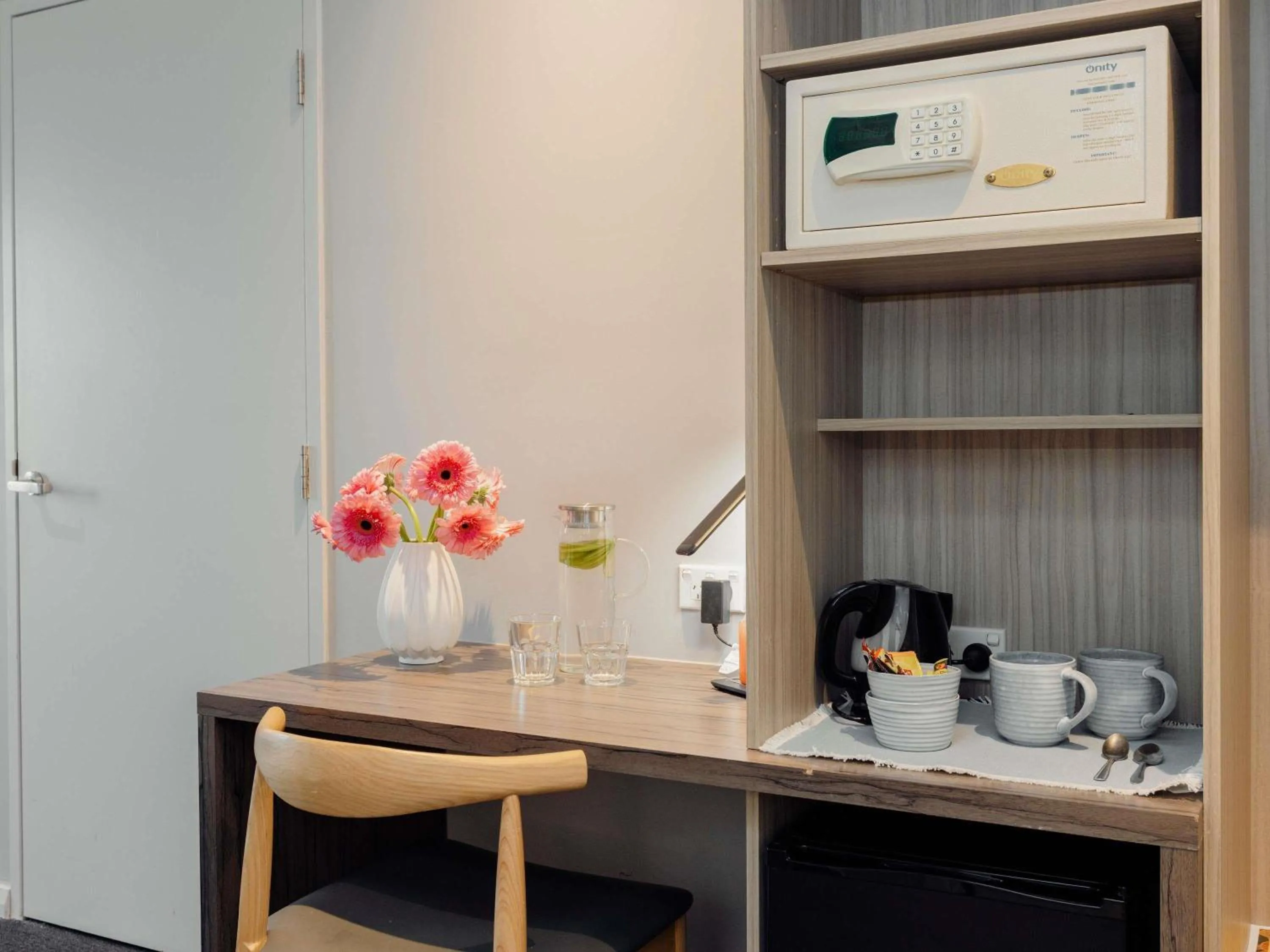 Bedroom in Ibis Styles The Entrance