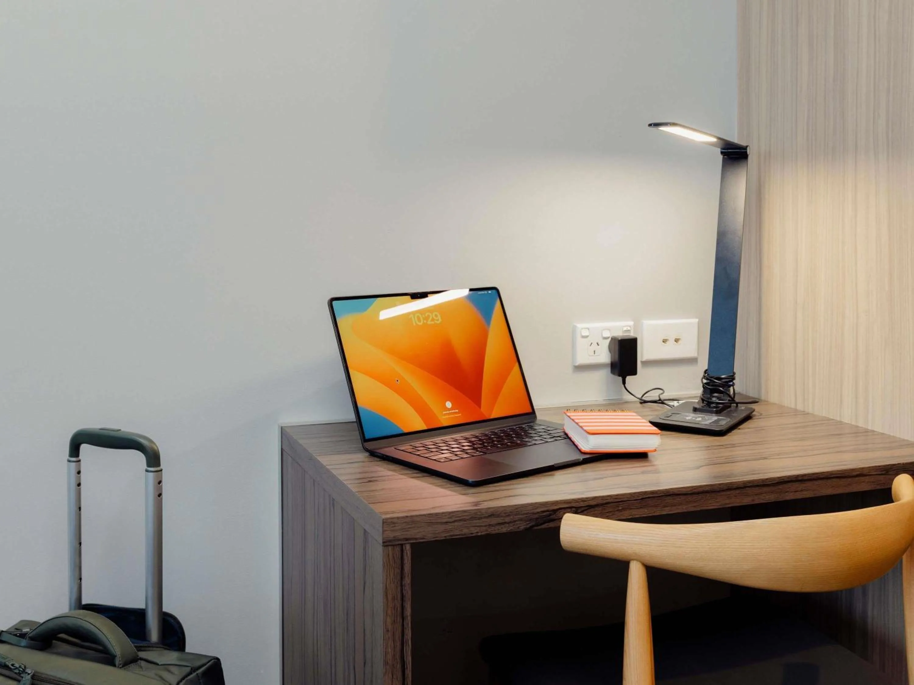 Bedroom in Ibis Styles The Entrance