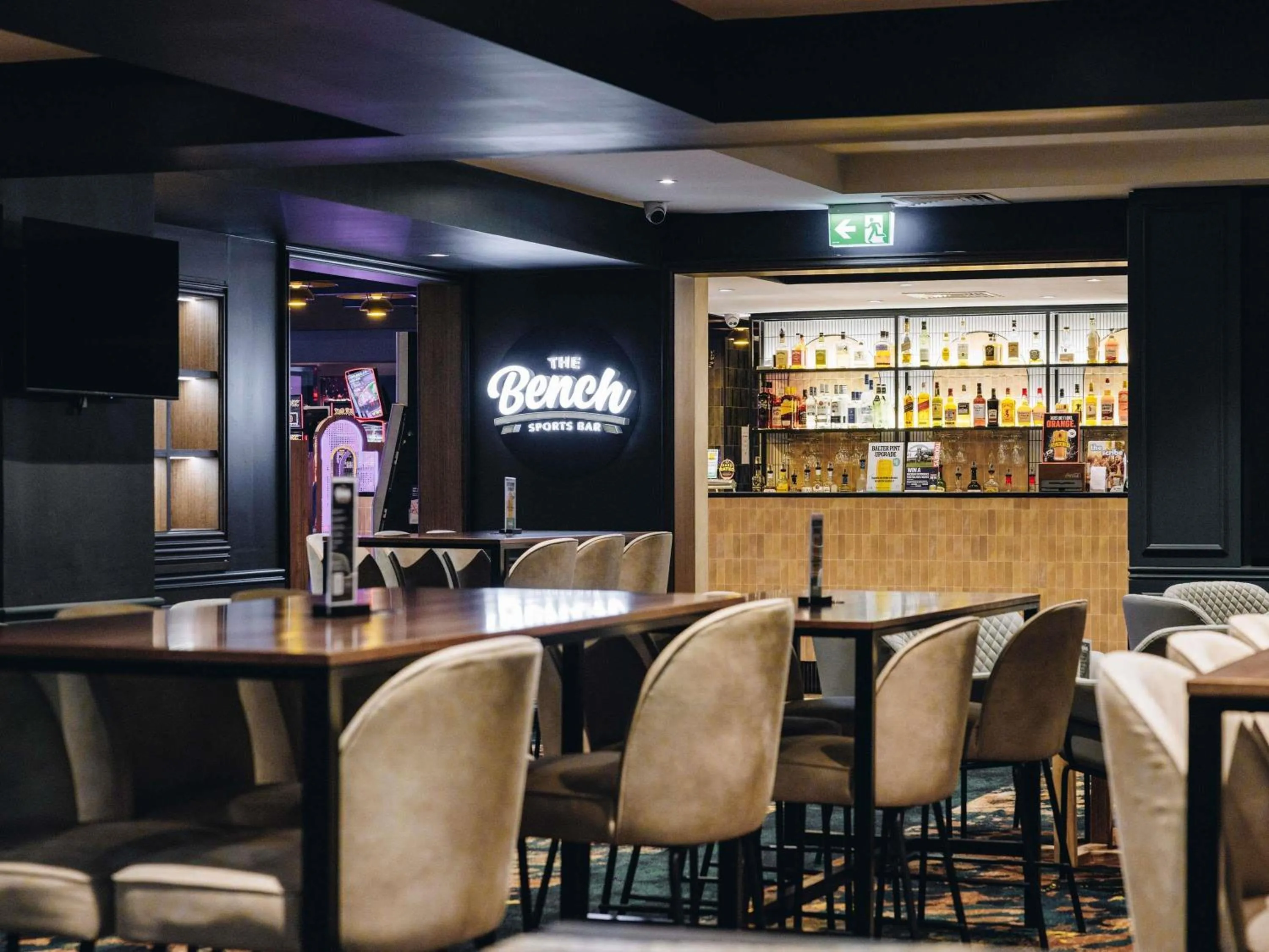 Lounge or bar in Ibis Styles The Entrance