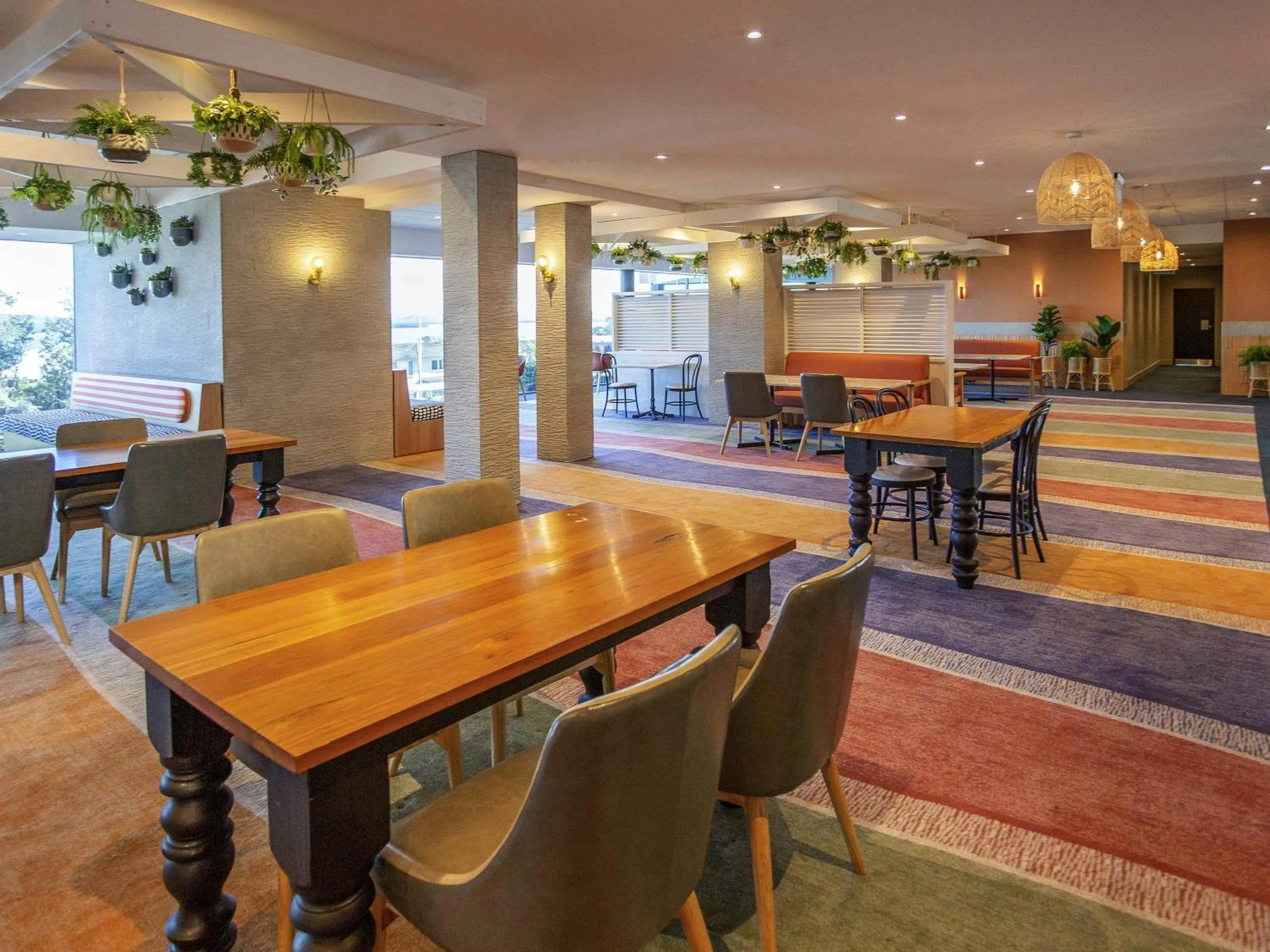 Lounge or bar in Ibis Styles The Entrance