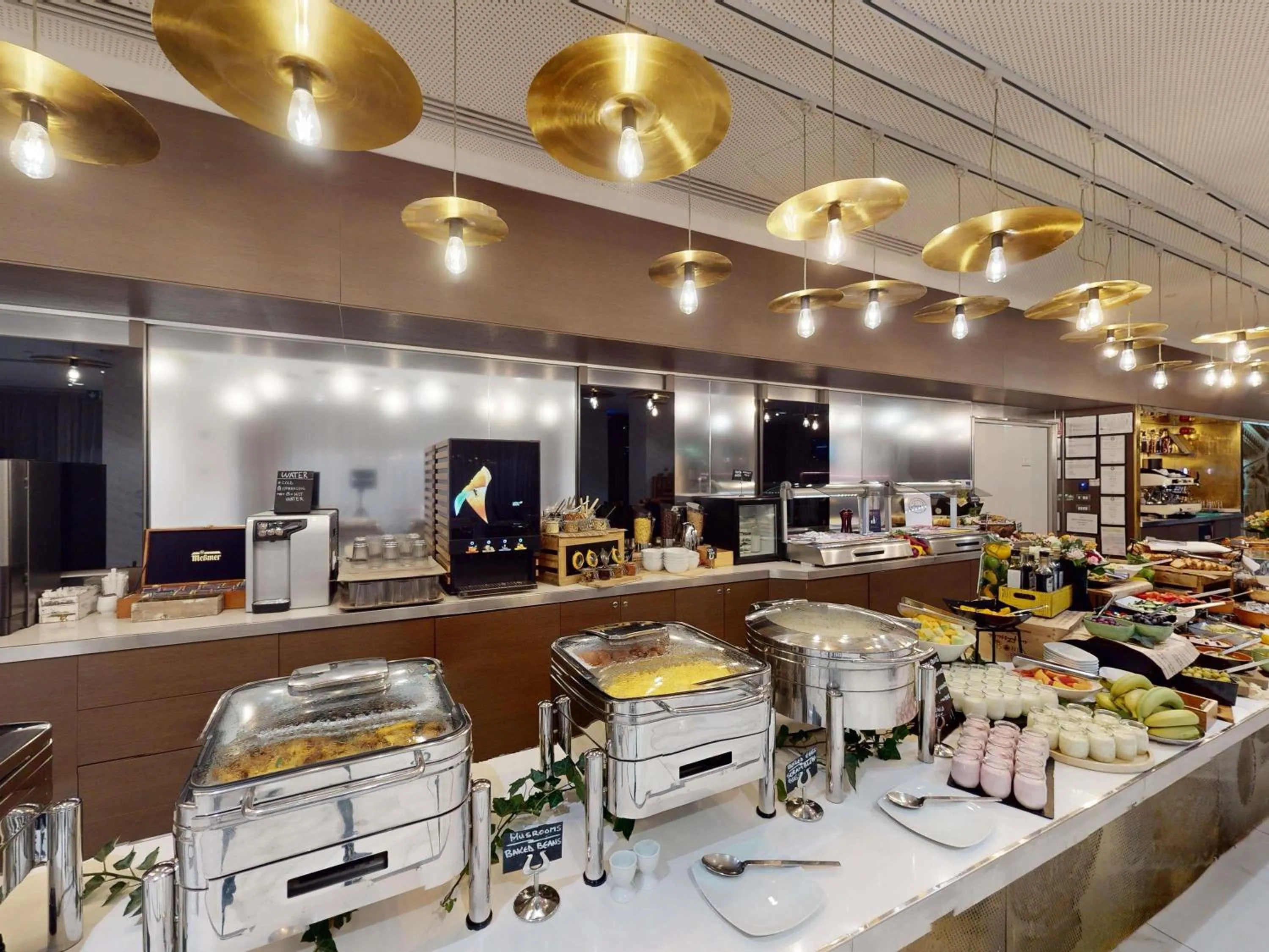 Breakfast in Mercure Bucharest City Center