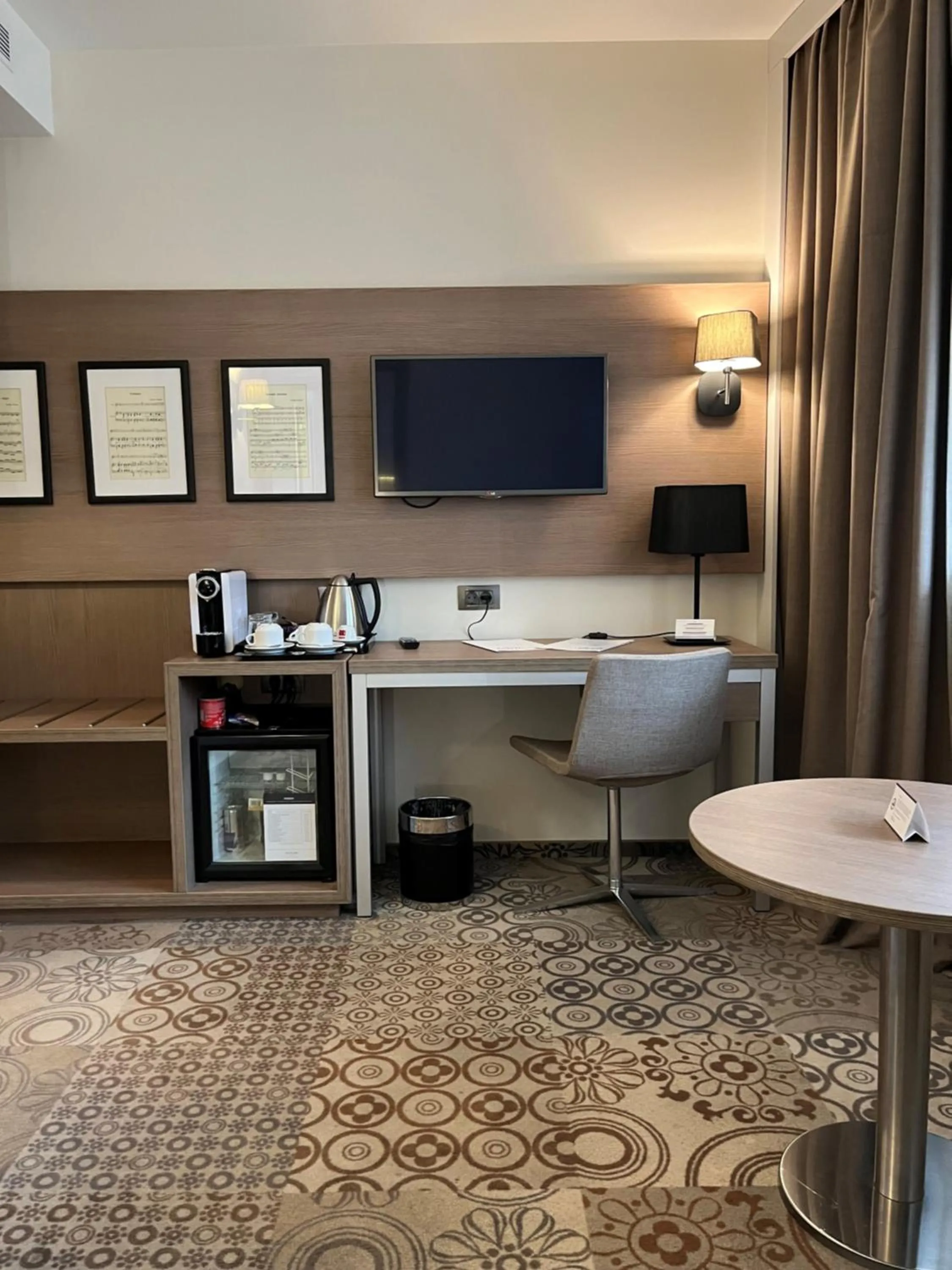 Coffee/tea facilities in Mercure Bucharest City Center