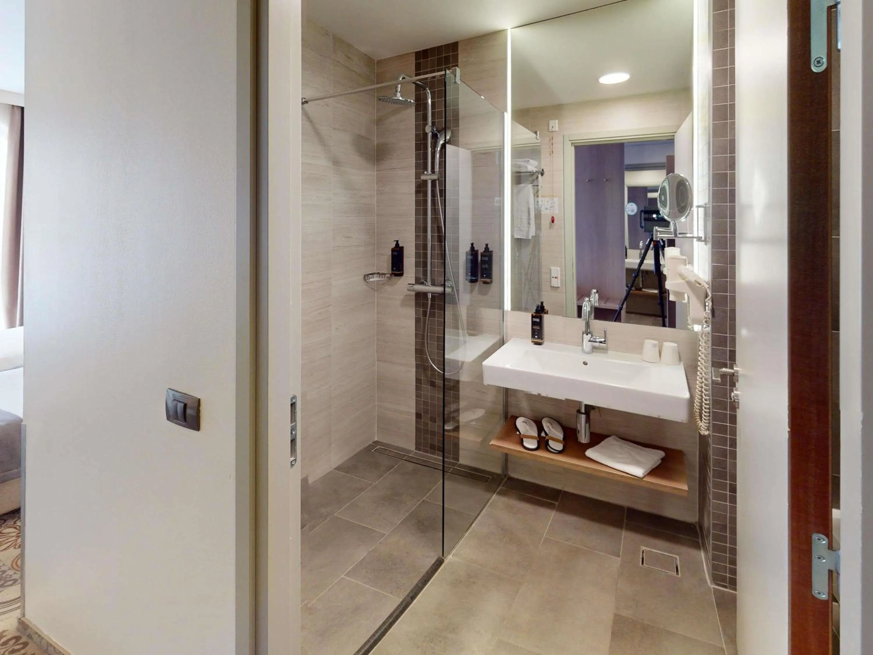 Bedroom in Mercure Bucharest City Center