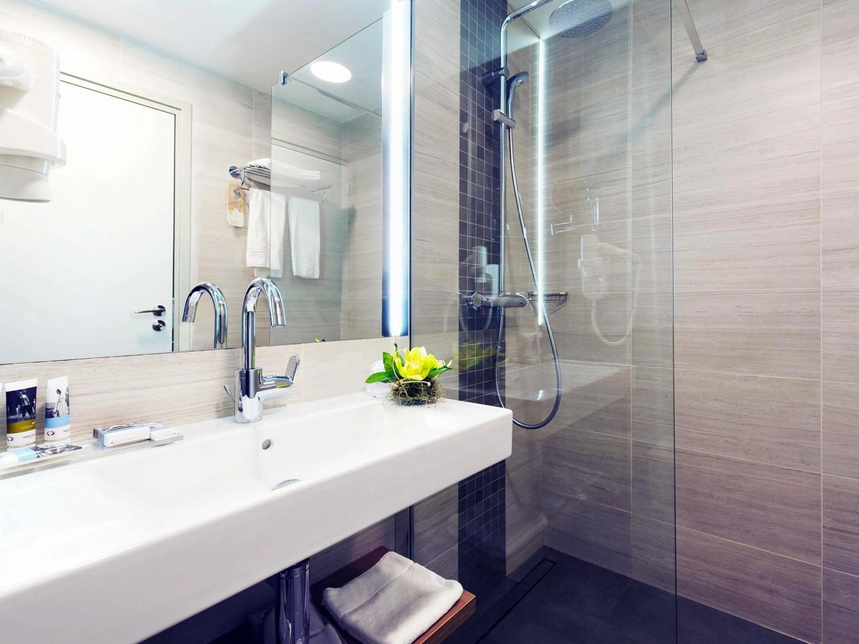 Bedroom in Mercure Bucharest City Center