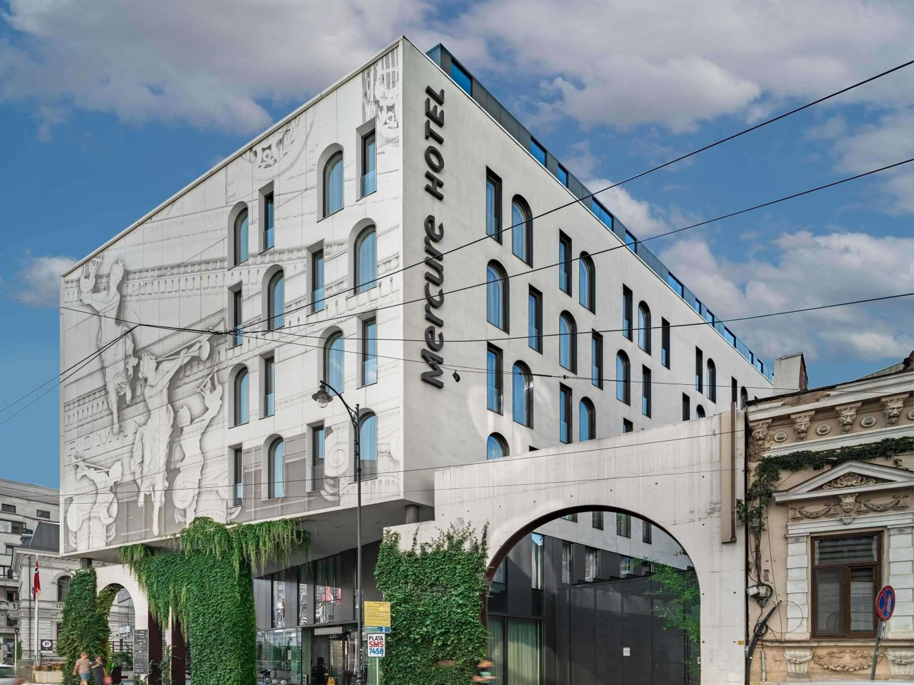 Property building in Mercure Bucharest City Center
