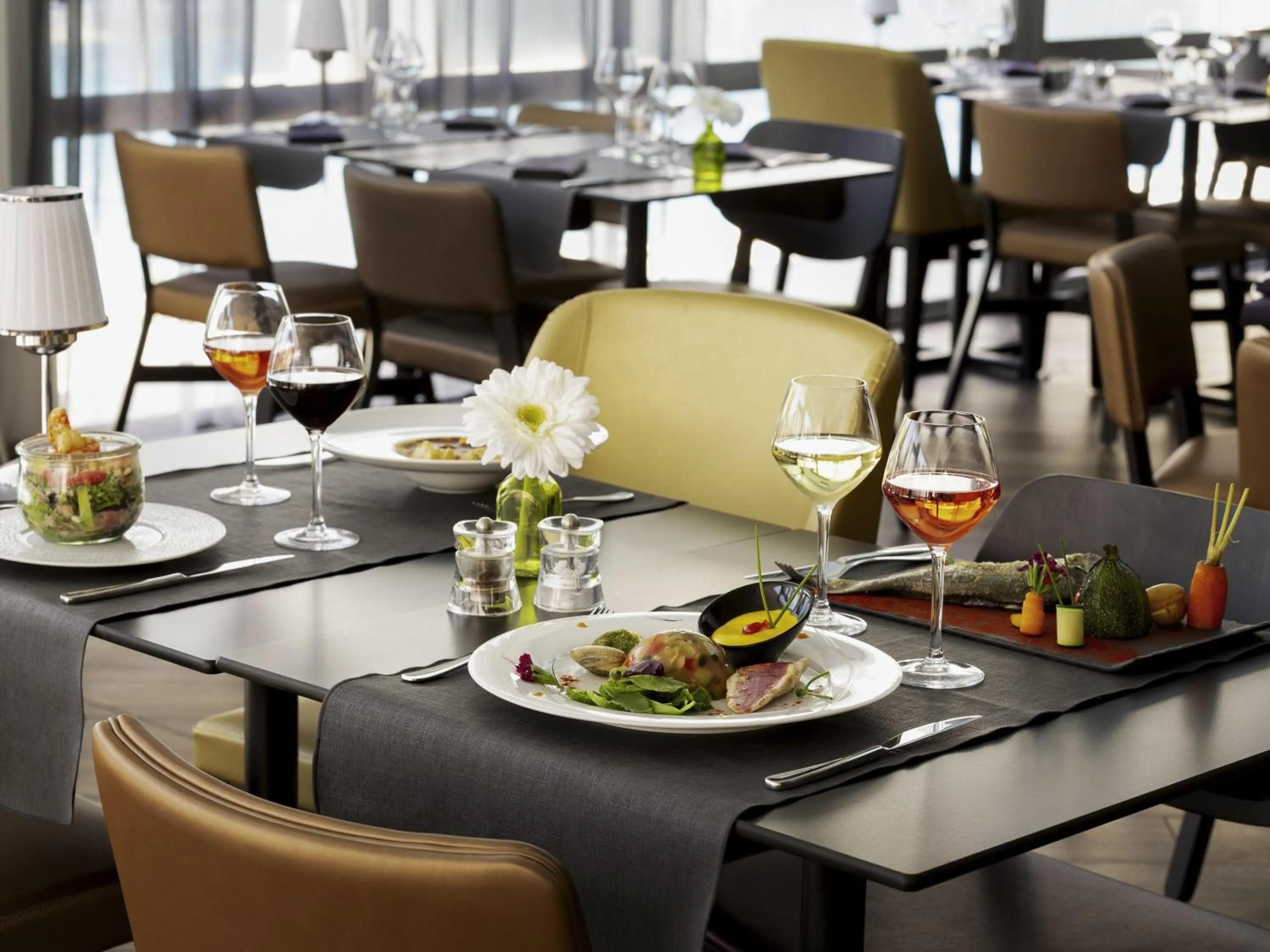 Property building in Mercure Orange Centre A7/A9