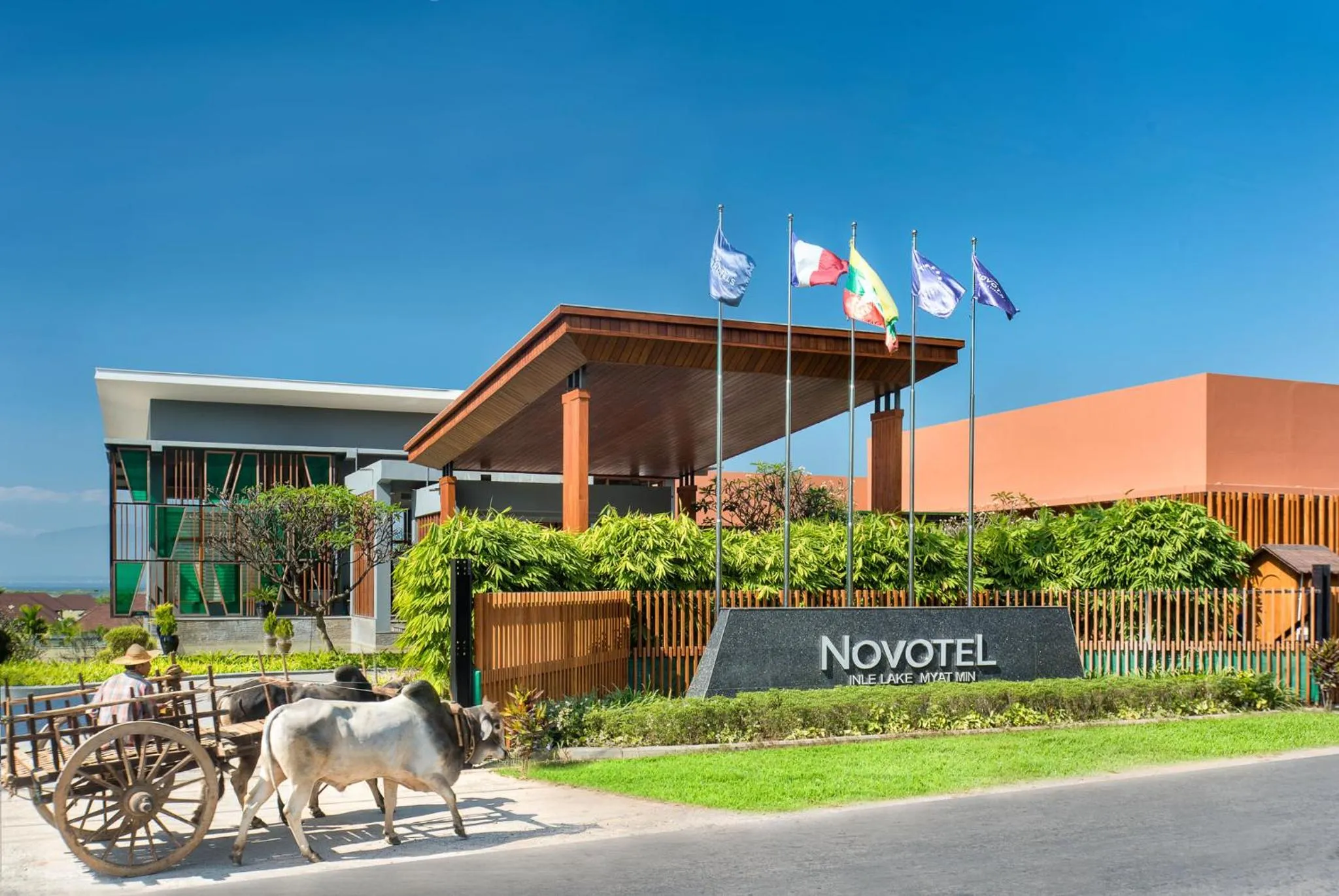 Facade/entrance in Novotel Inle Lake Myat Min