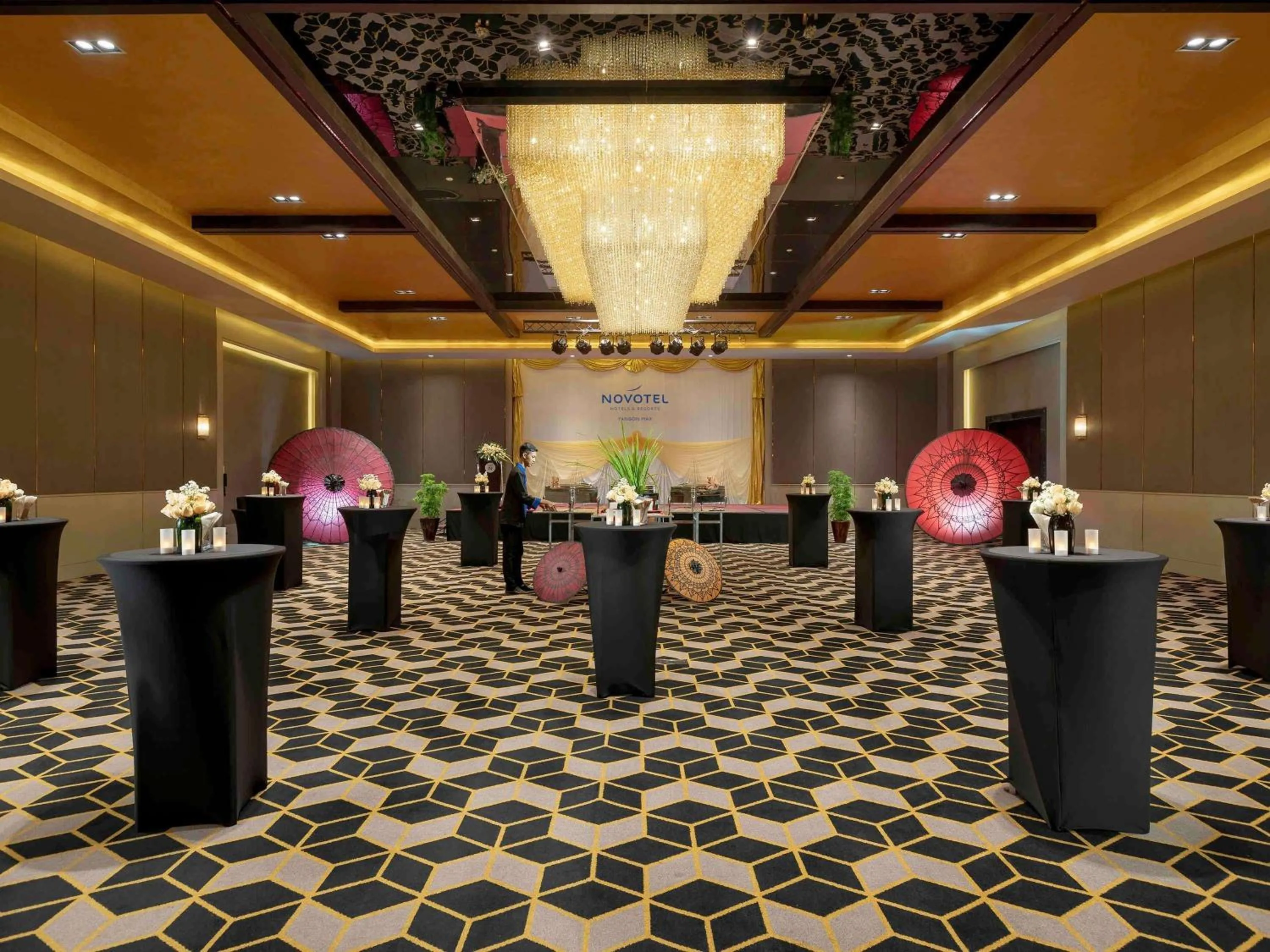 Meeting/conference room in Novotel Yangon Max