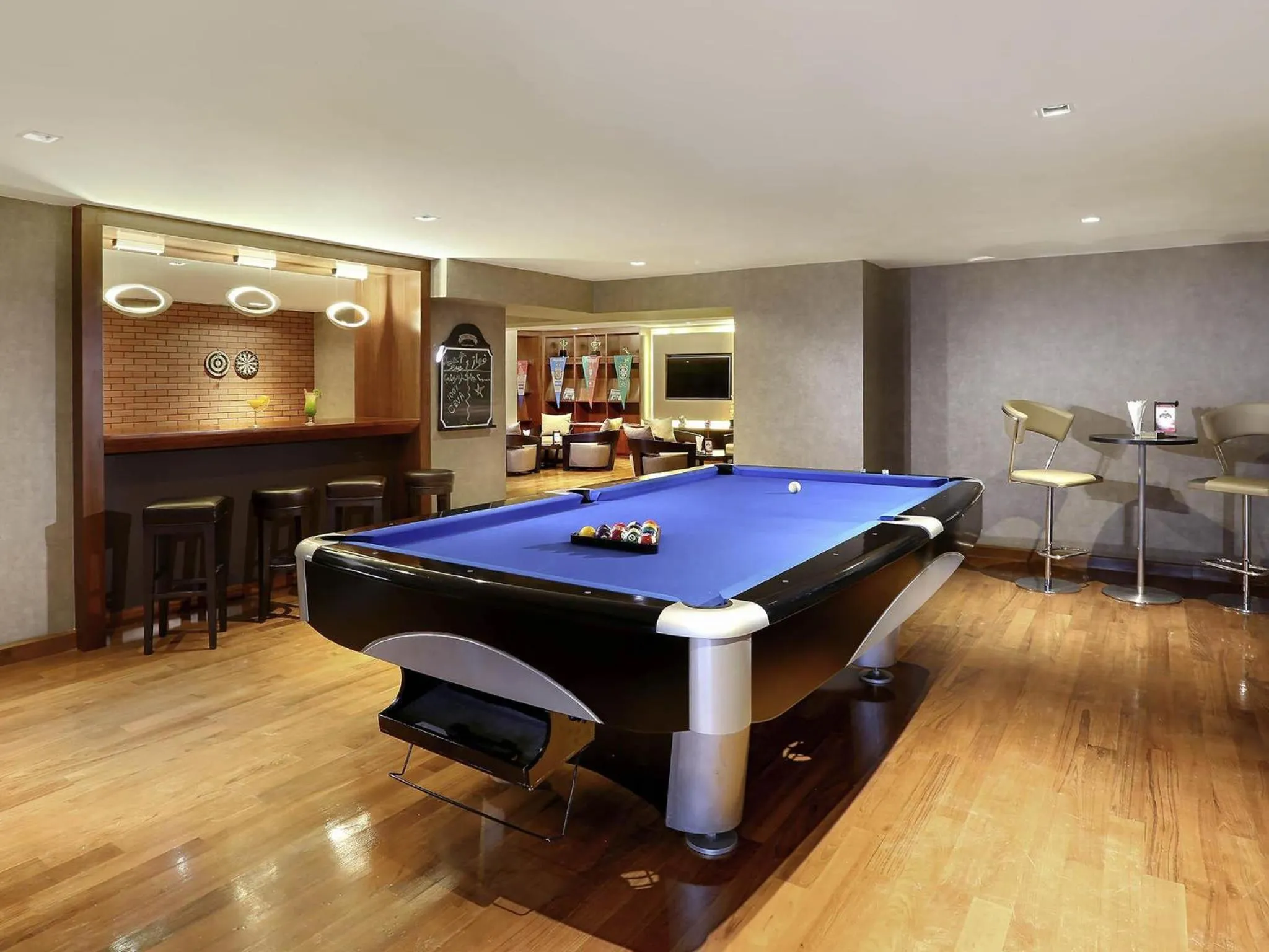 Lounge or bar in Novotel Yangon Max