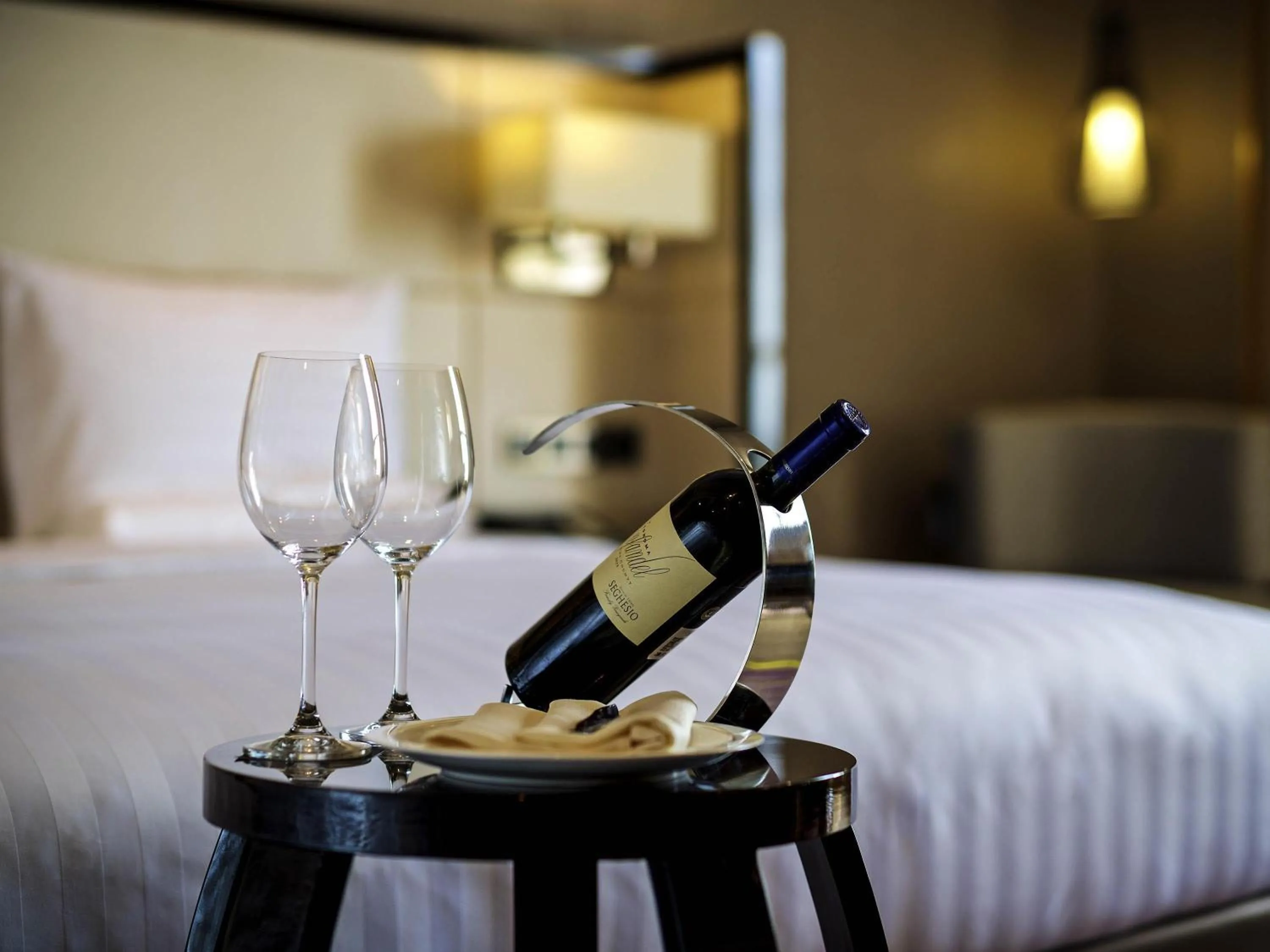 Property building in Pullman Qingdao Ziyue