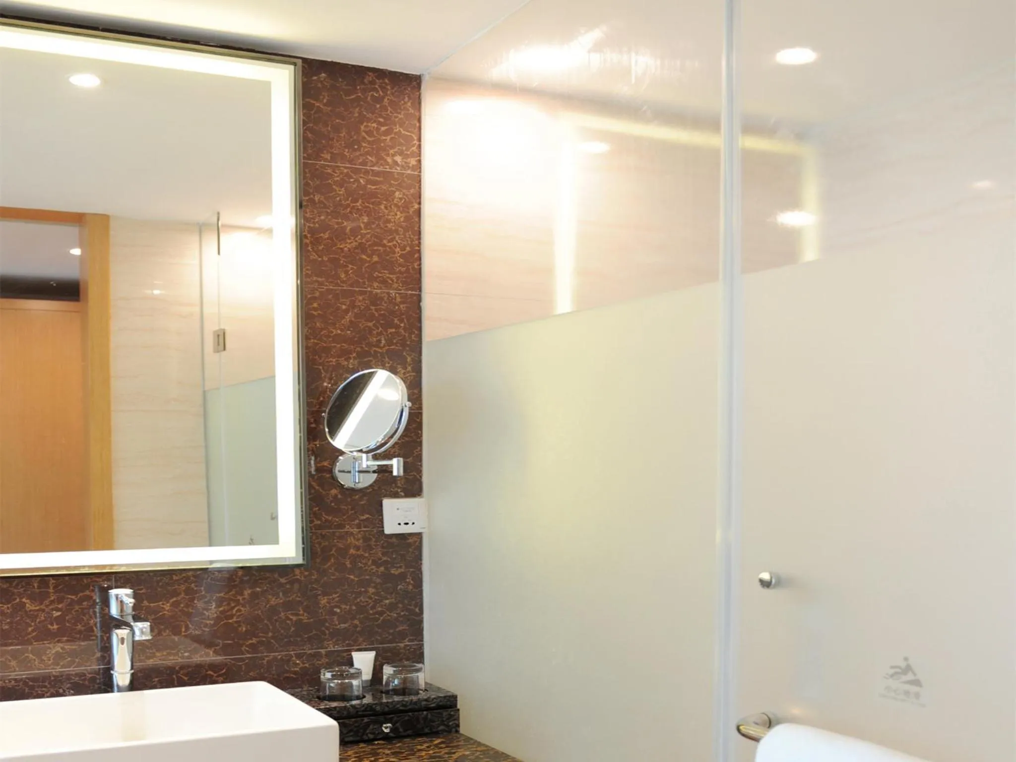 Bathroom in Pullman Qingdao Ziyue