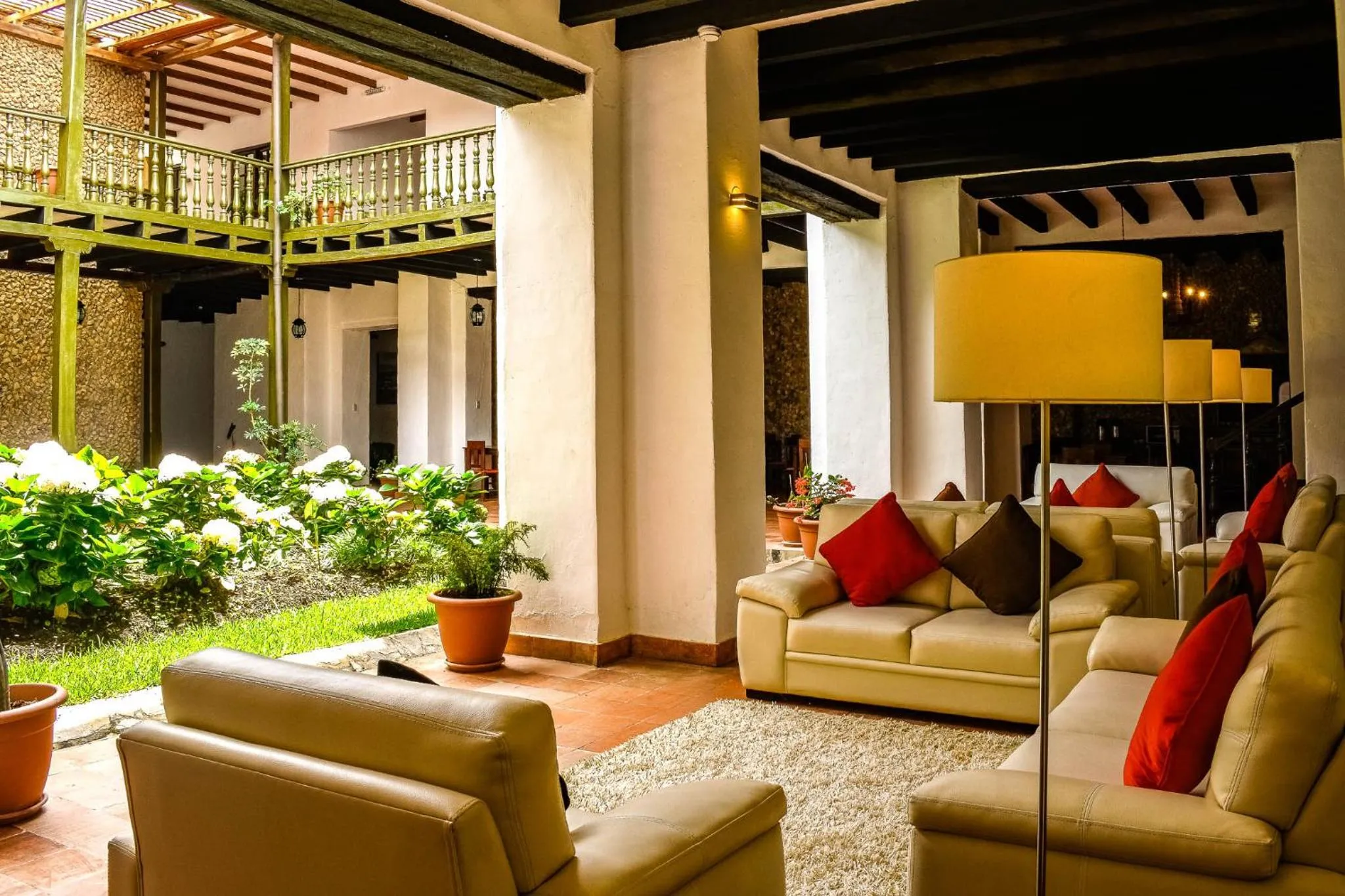 Lobby or reception in La Xalca Hotel - Asociado Casa Andina