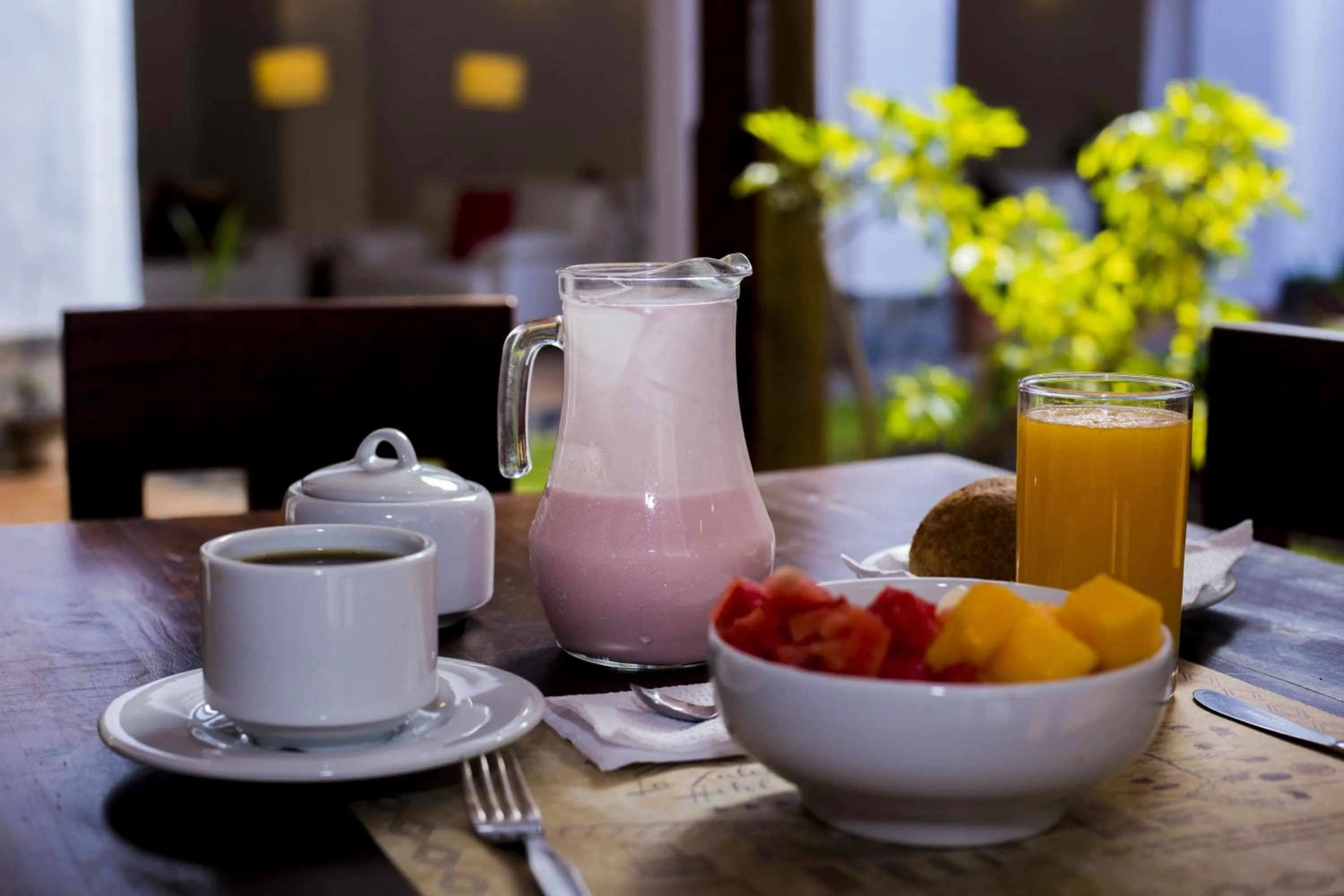 Breakfast in La Xalca Hotel - Asociado Casa Andina