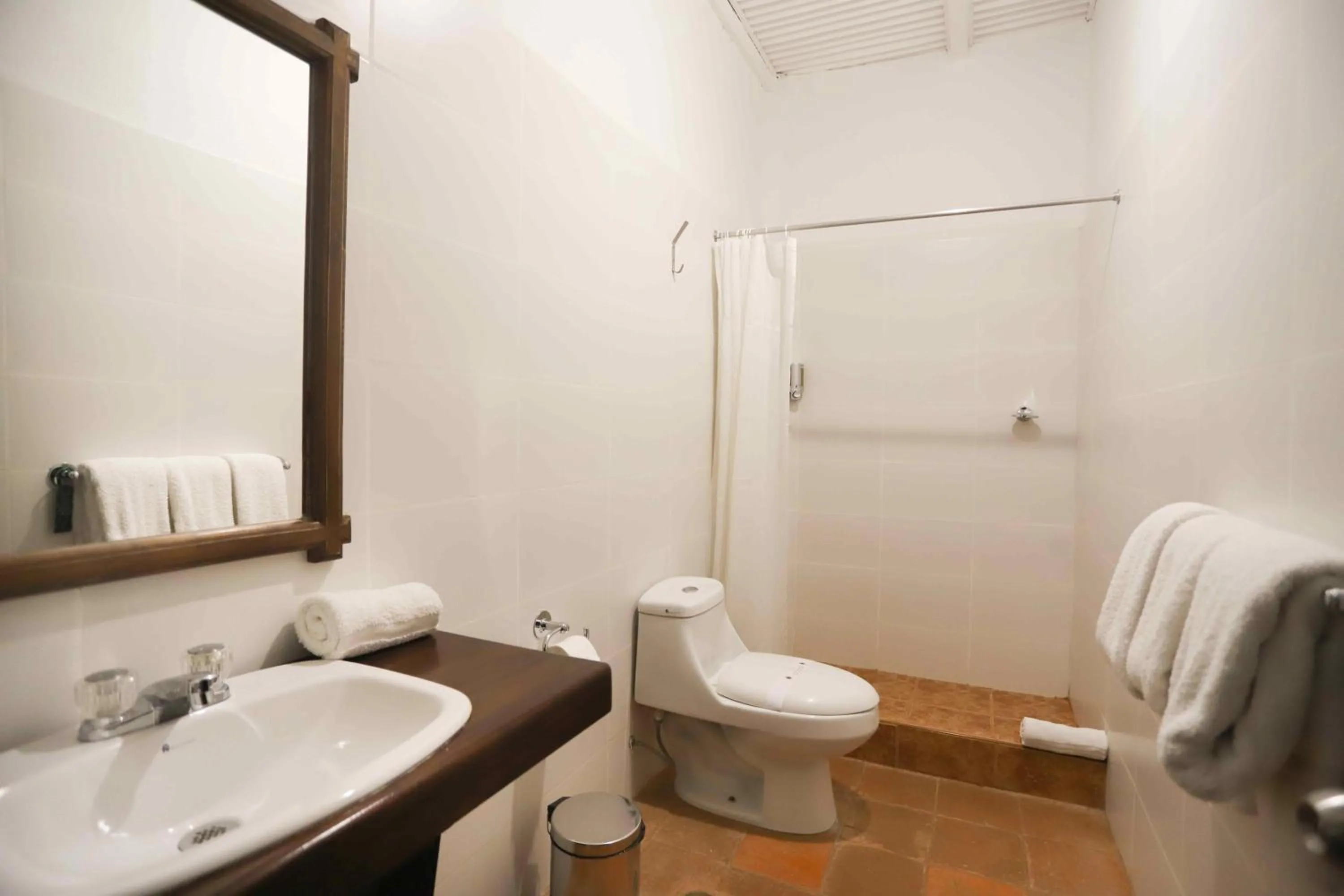 Bathroom in La Xalca Hotel - Asociado Casa Andina