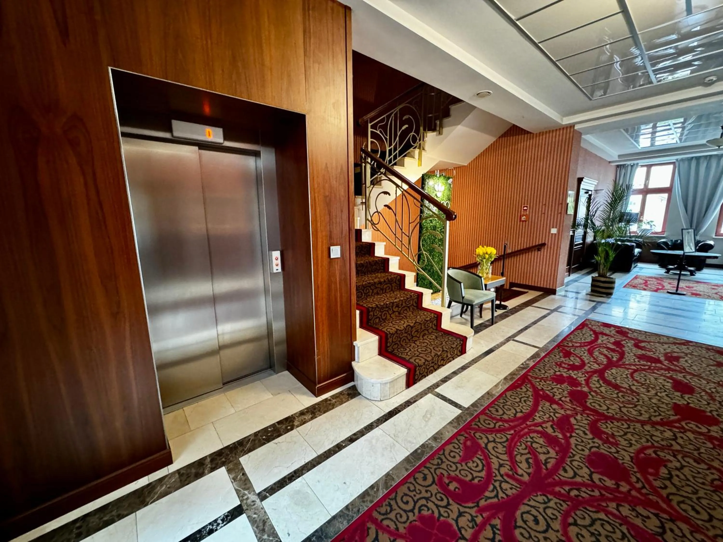 Other in DK Dyplomat