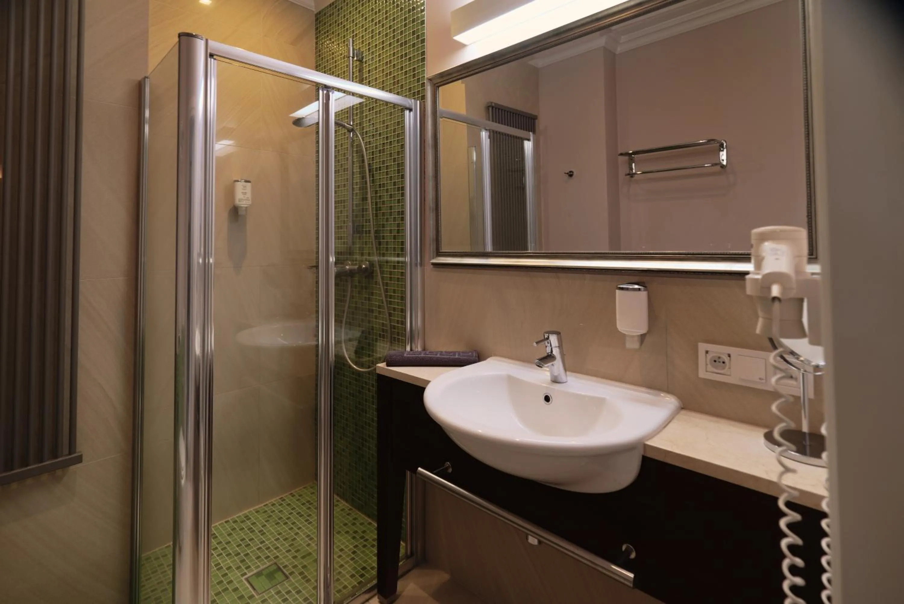 Shower in DK Dyplomat