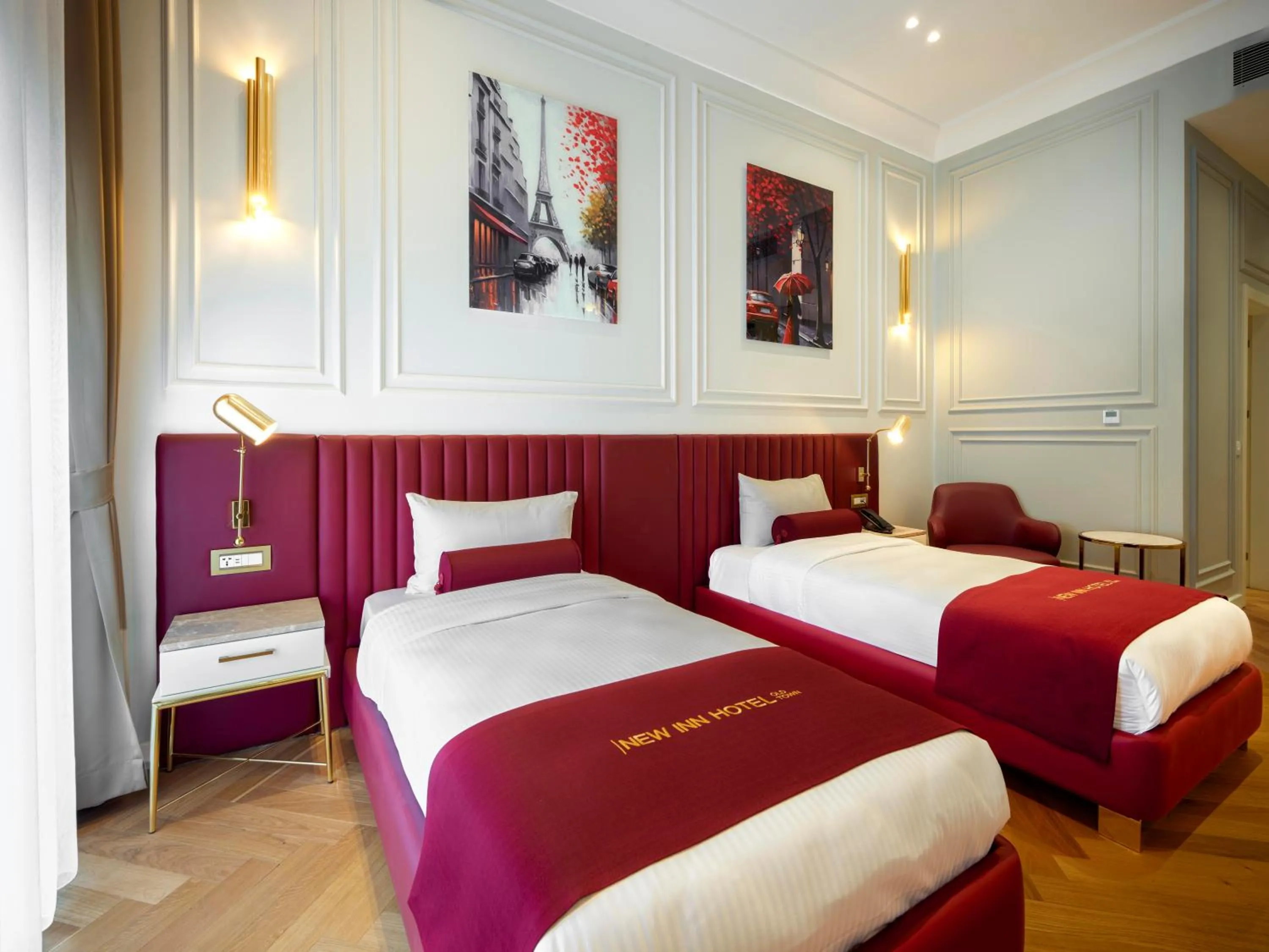 Bedroom, Bed in New Inn Hotel Old Town