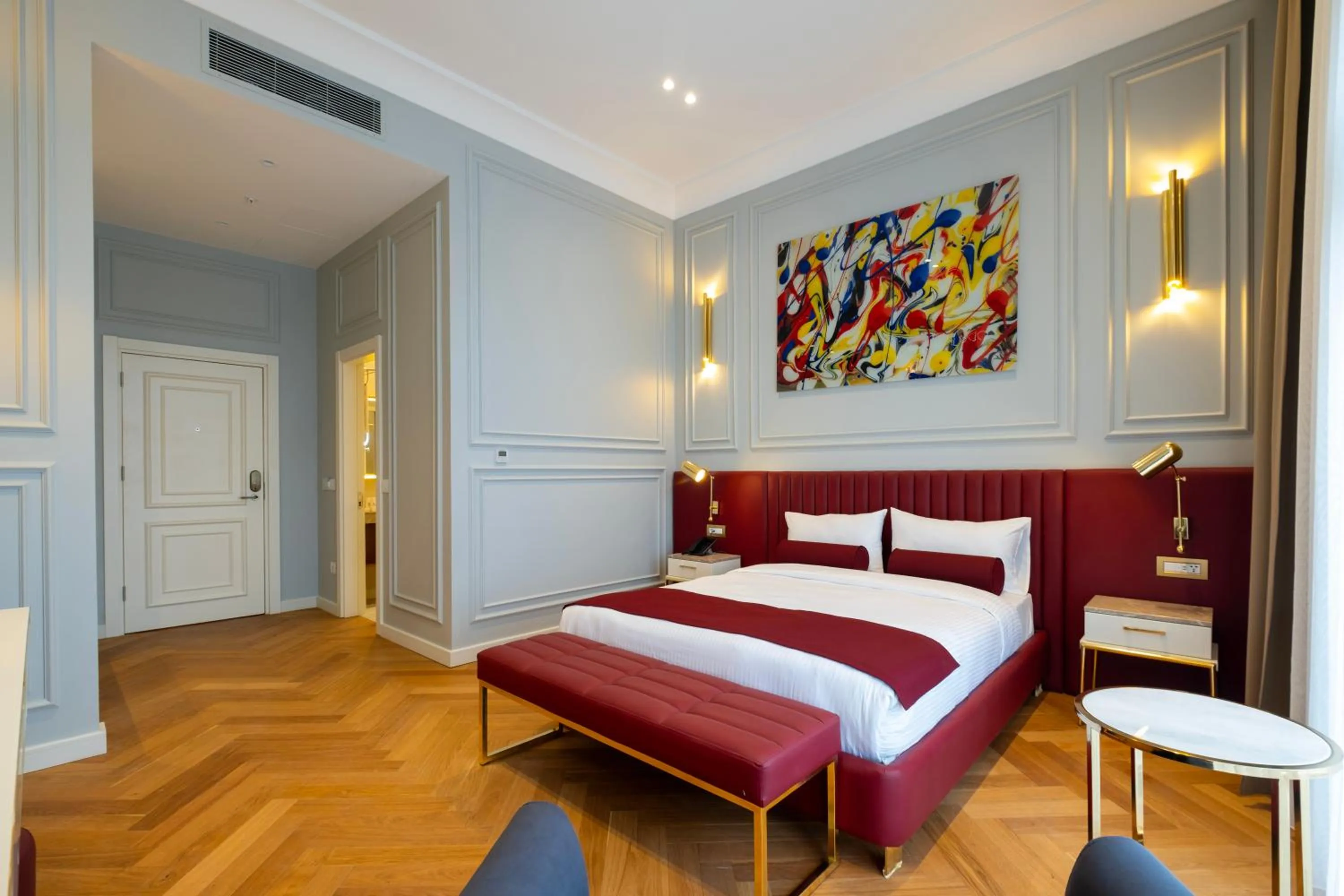 Bed in New Inn Hotel Old Town