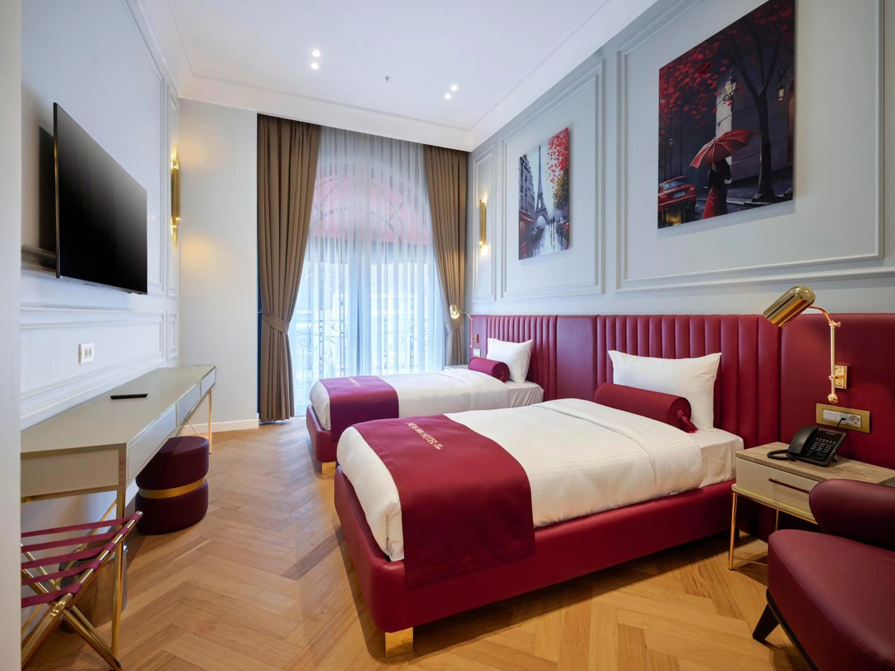 Bedroom, Bed in New Inn Hotel Old Town