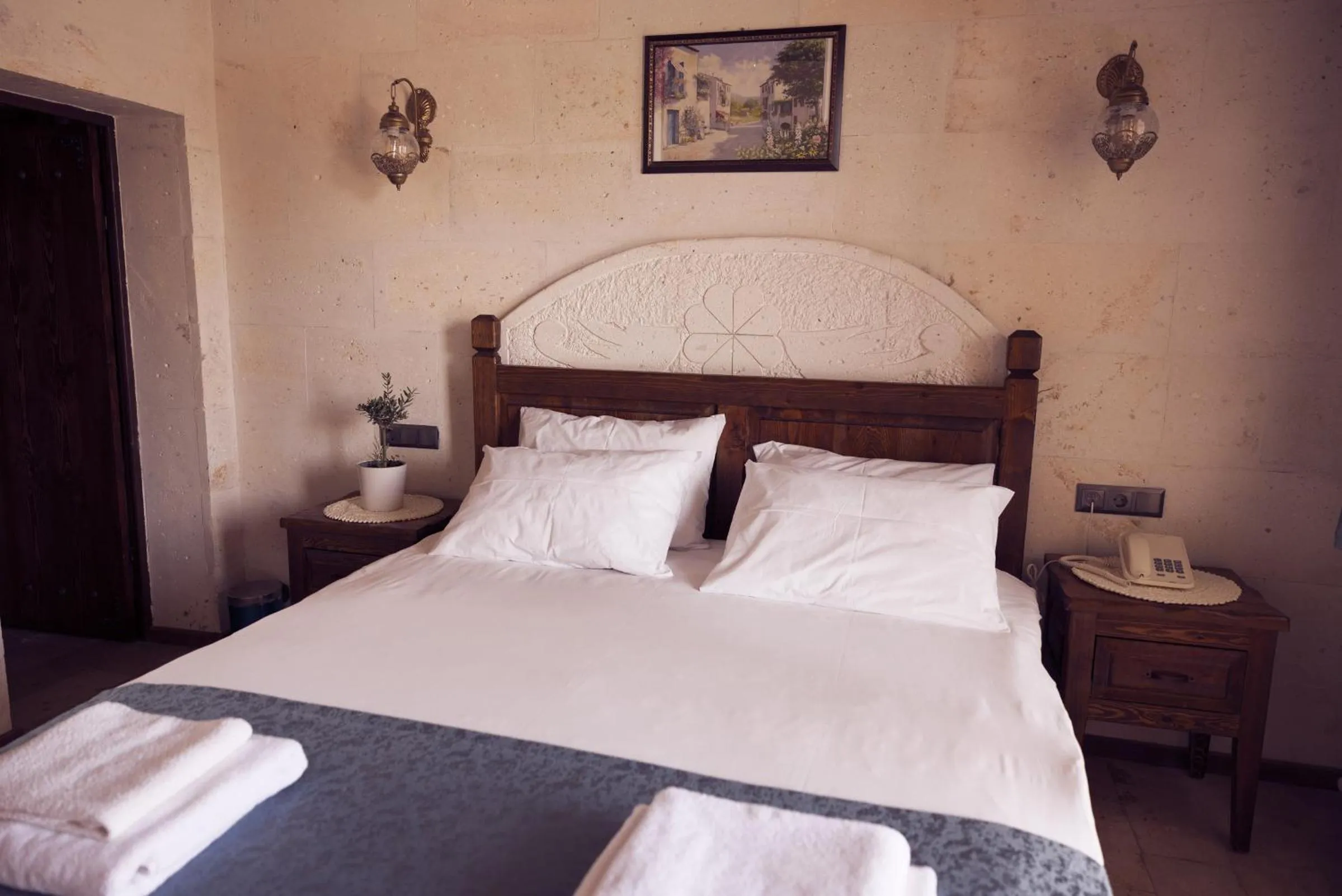 Bed in Göreme Stone Age