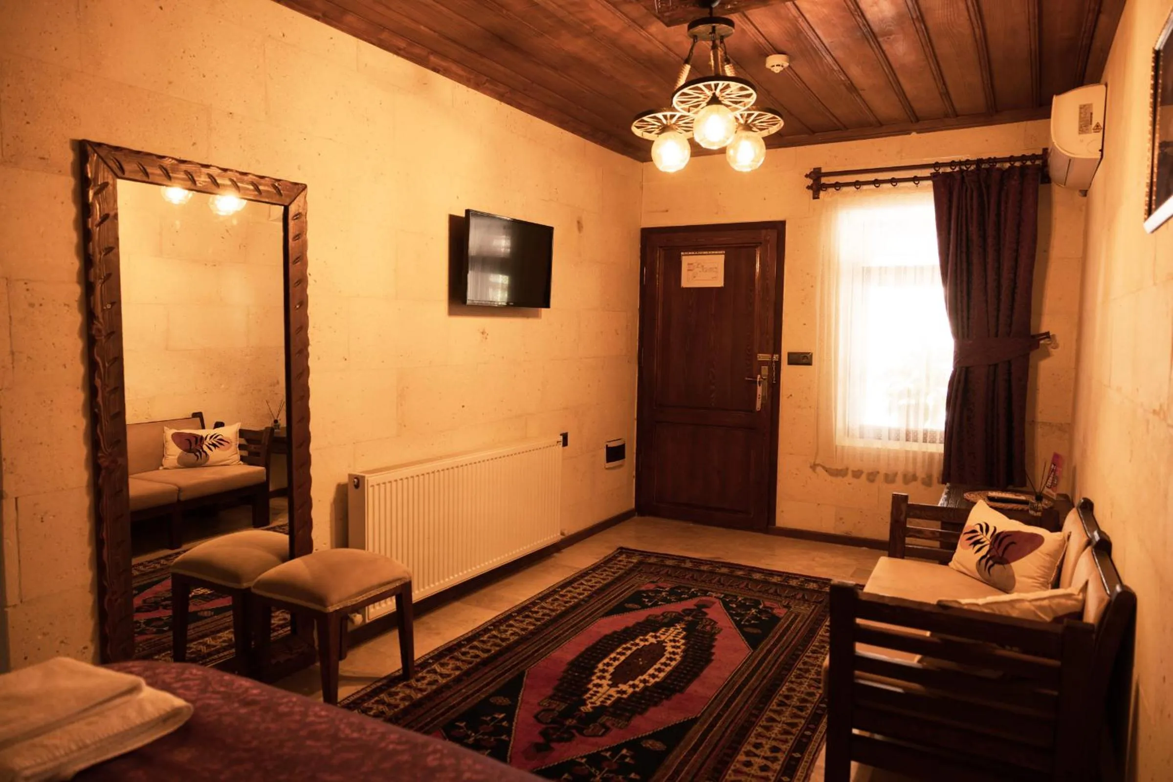 TV and multimedia, Bed in Göreme Stone Age