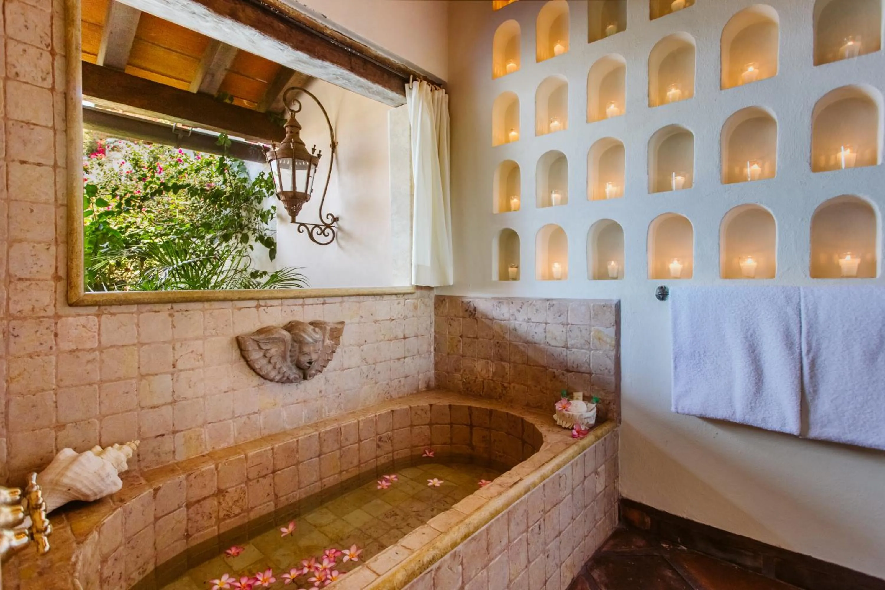 Bathroom in Hacienda San Angel