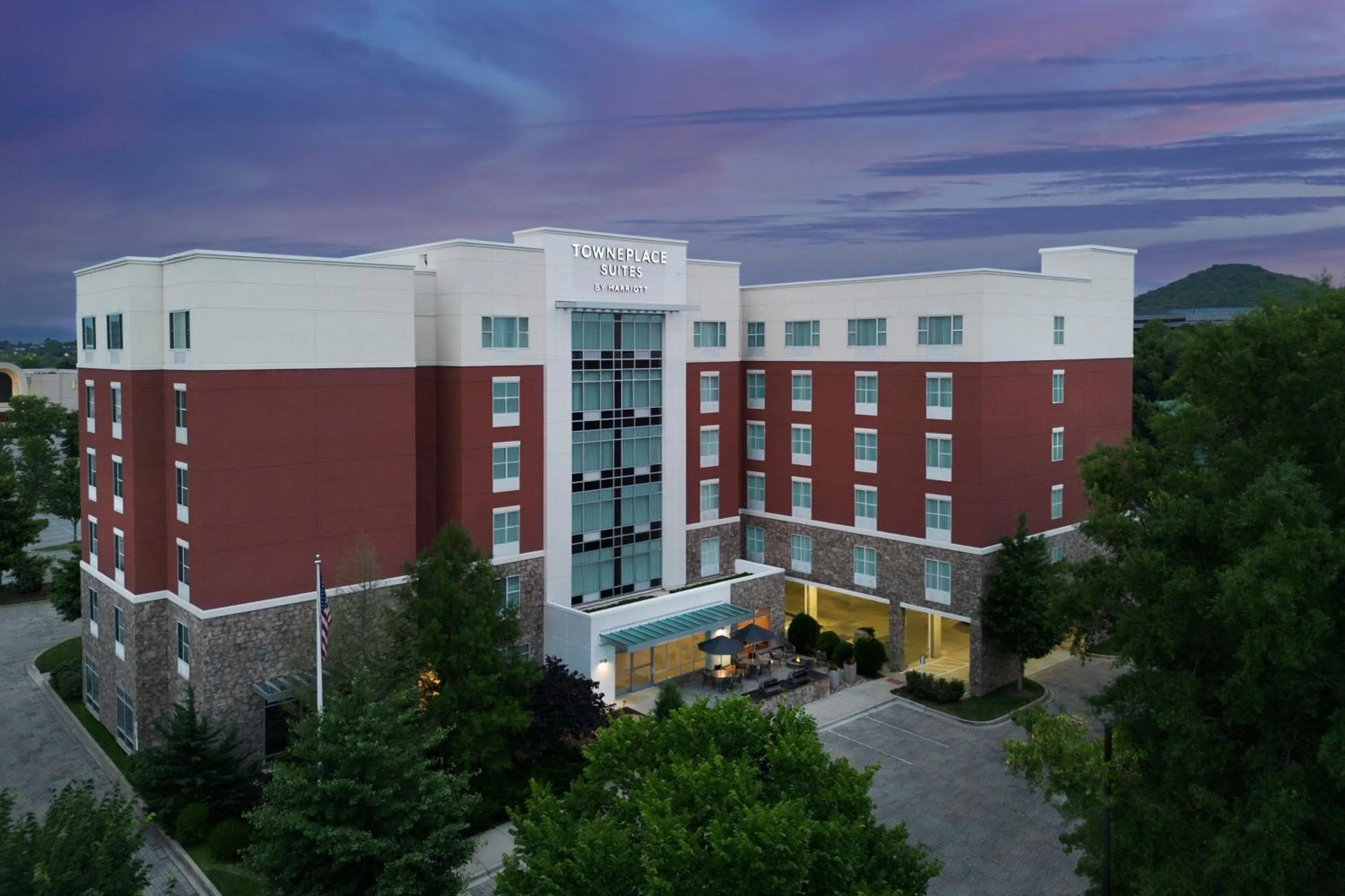 Property building in TownePlace Suites by Marriott Franklin Cool Springs