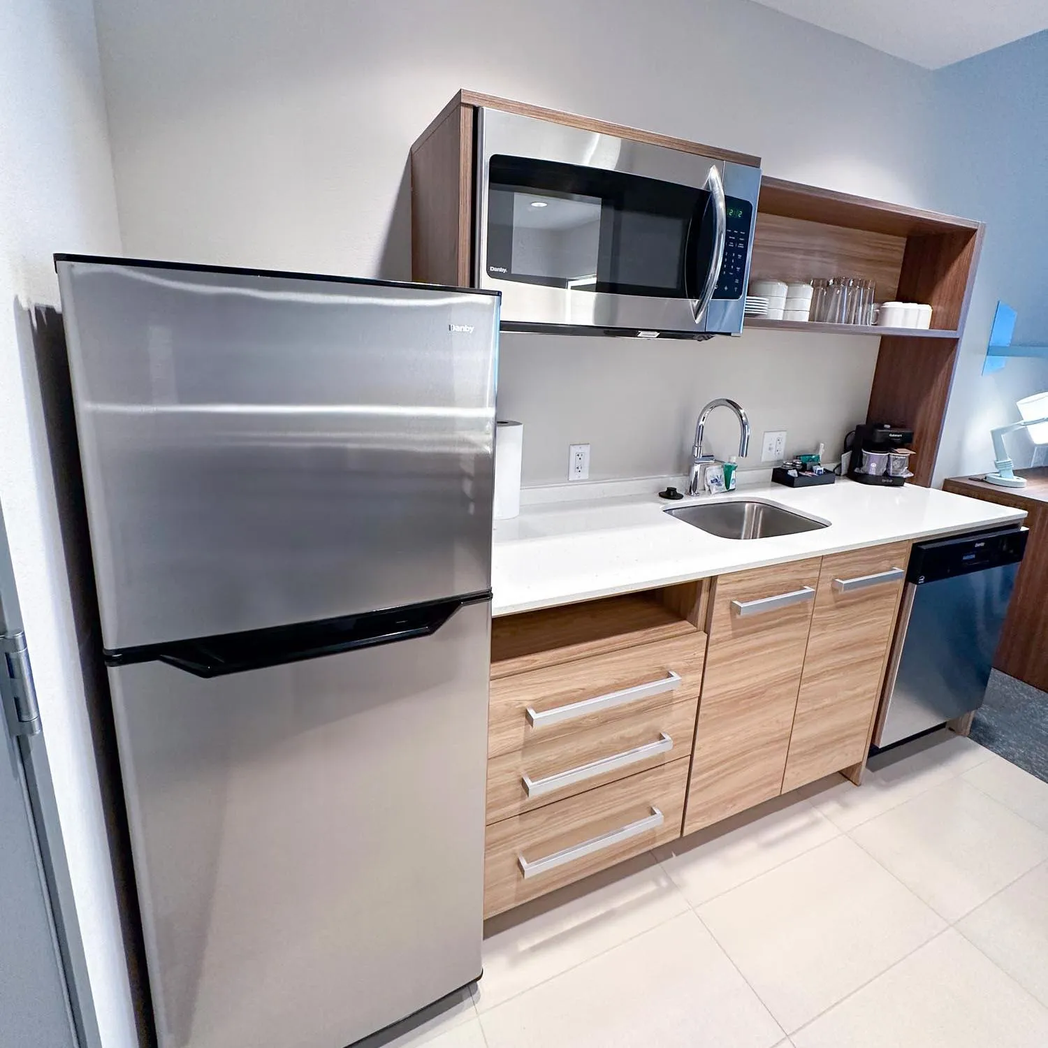 Coffee/tea facilities in Home2 Suites by Hilton Fort Walton Beach Eglin AirForce Base