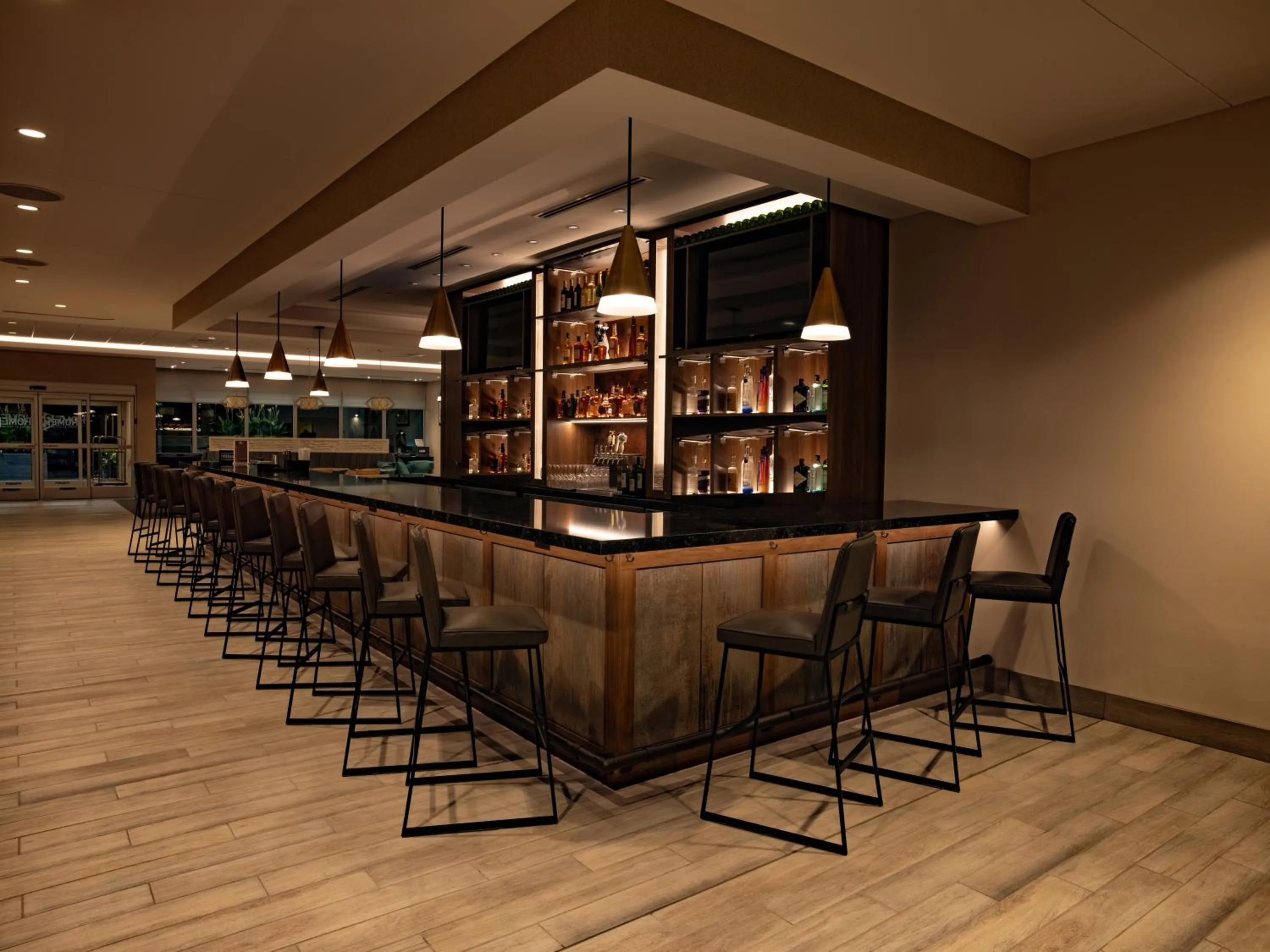 Lounge or bar in Home2 Suites by Hilton Fort Walton Beach Eglin AirForce Base