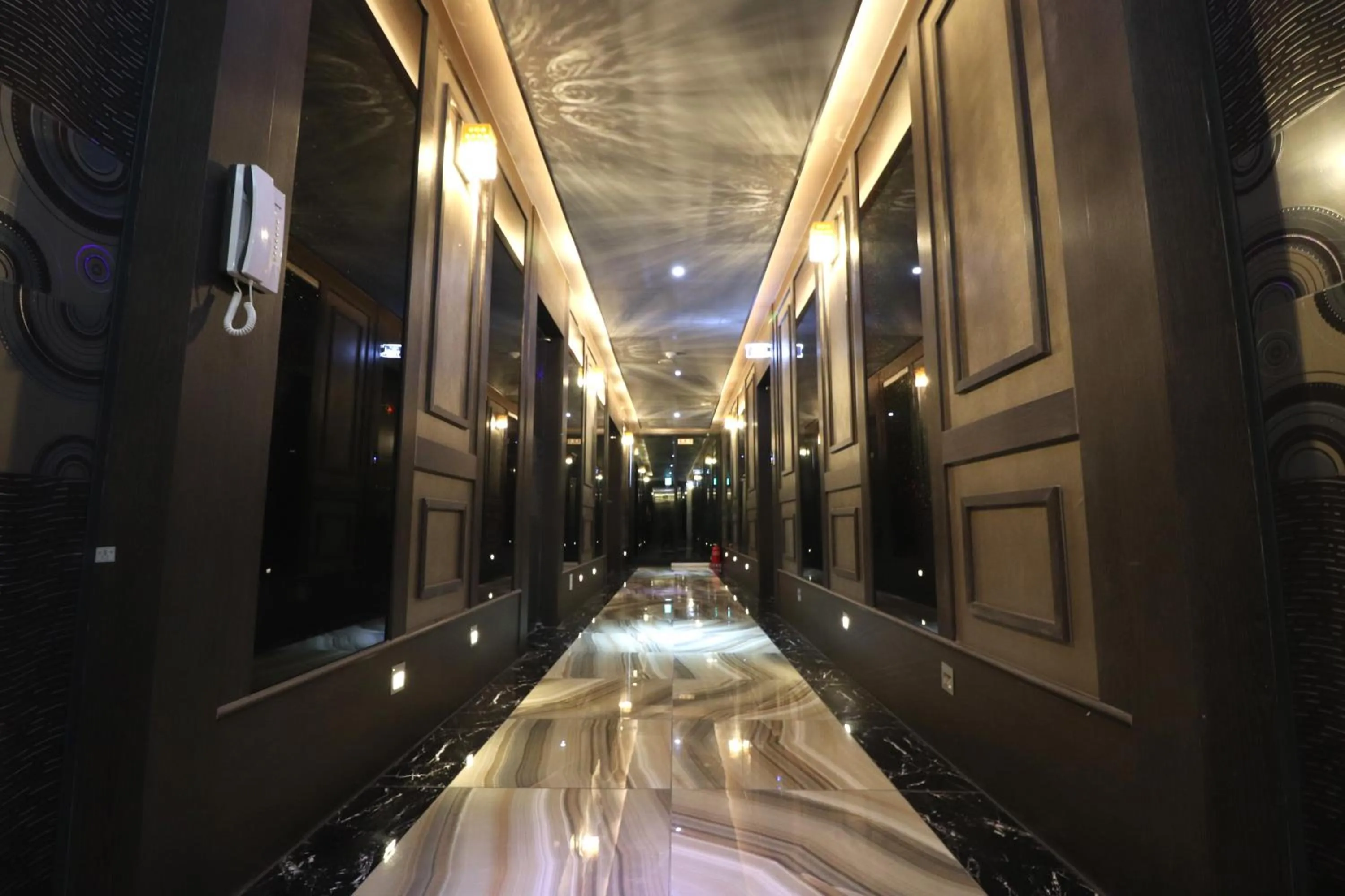 Decorative detail in Hotel Airport