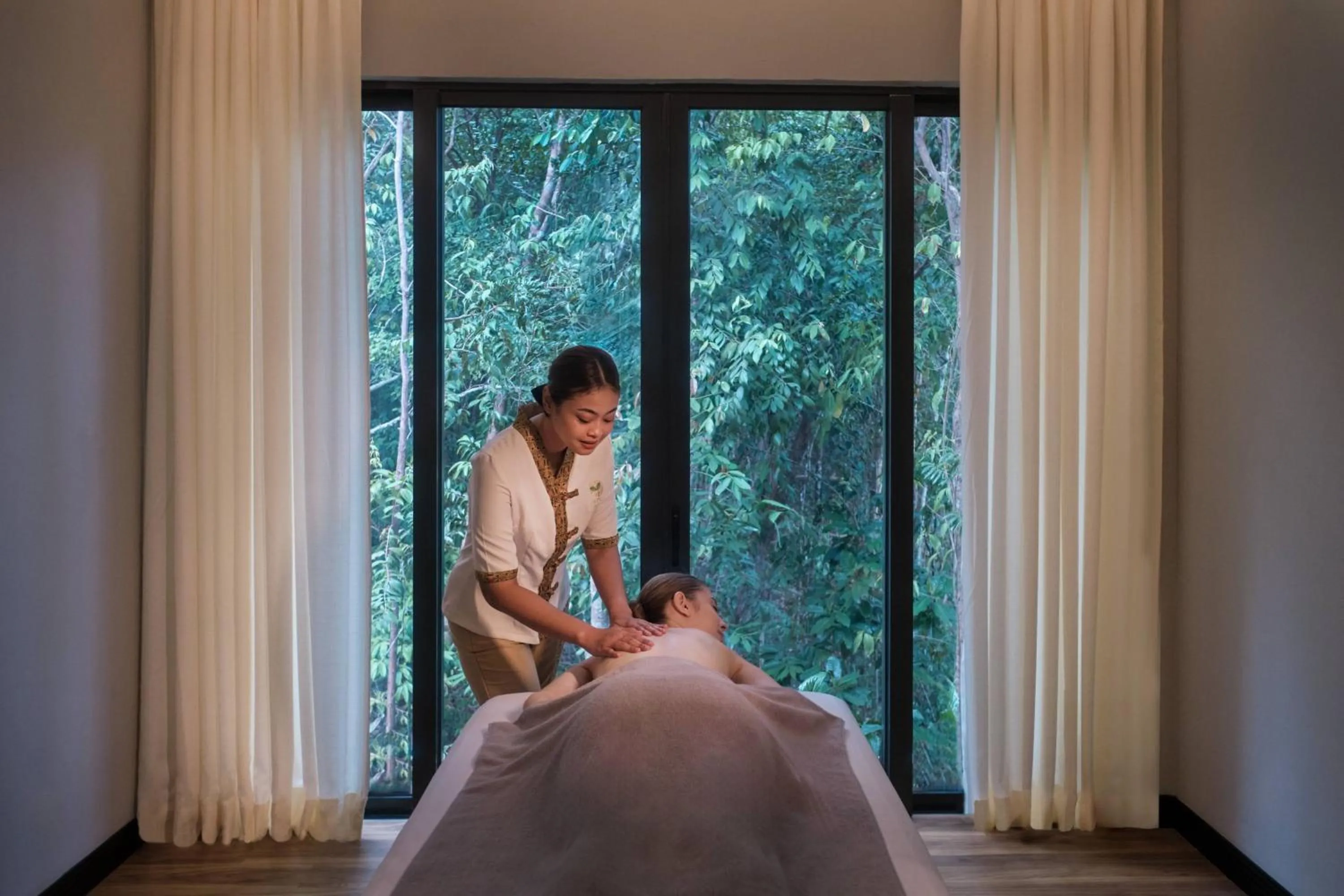 Spa and wellness centre/facilities in Perhentian Marriott Resort & Spa