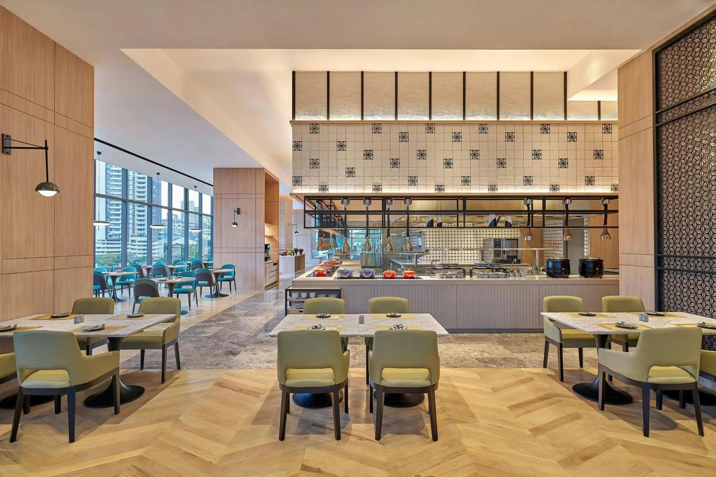 Restaurant/places to eat in Courtyard by Marriott Kuala Lumpur South