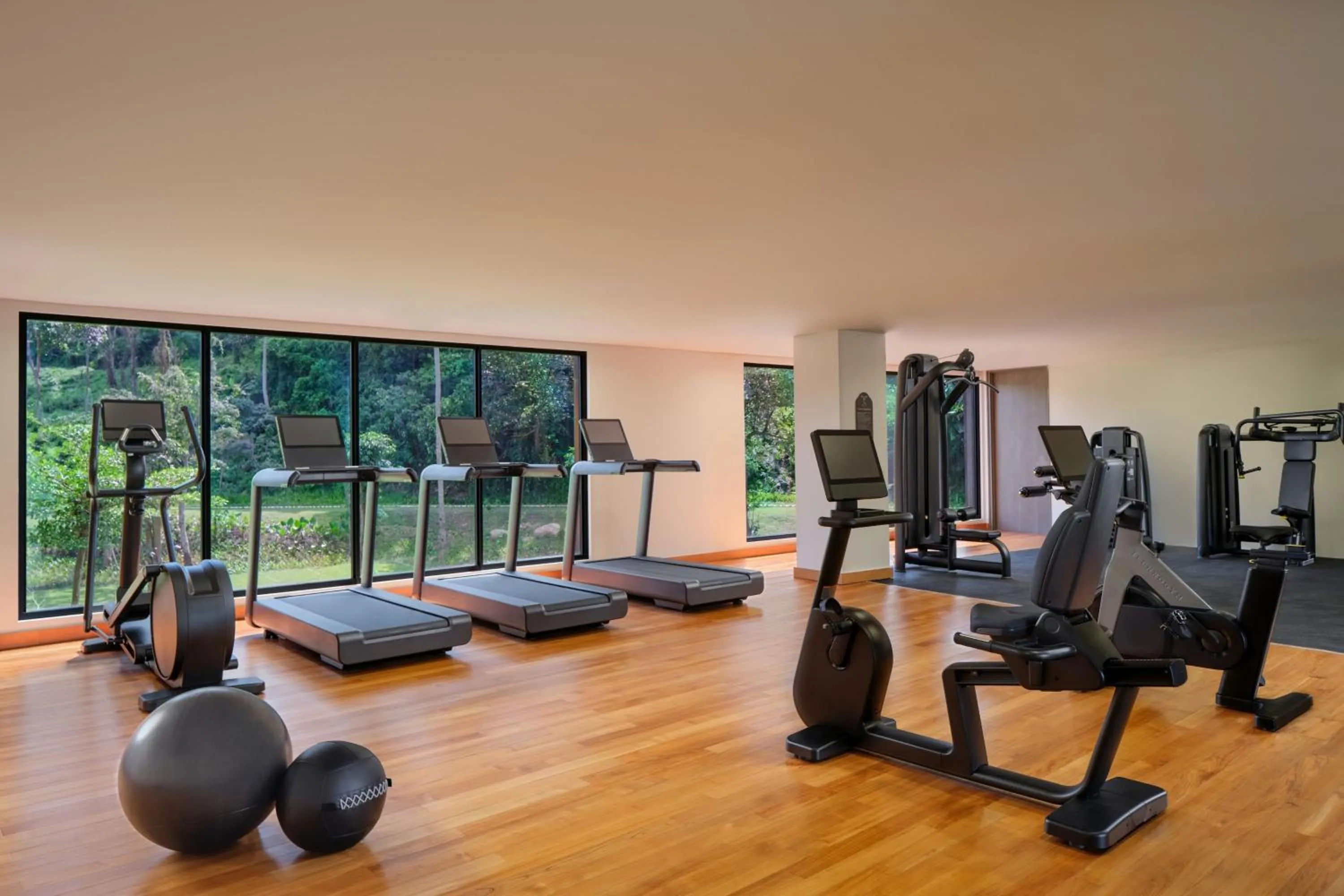 Fitness centre/facilities in Lampung Marriott Resort & Spa