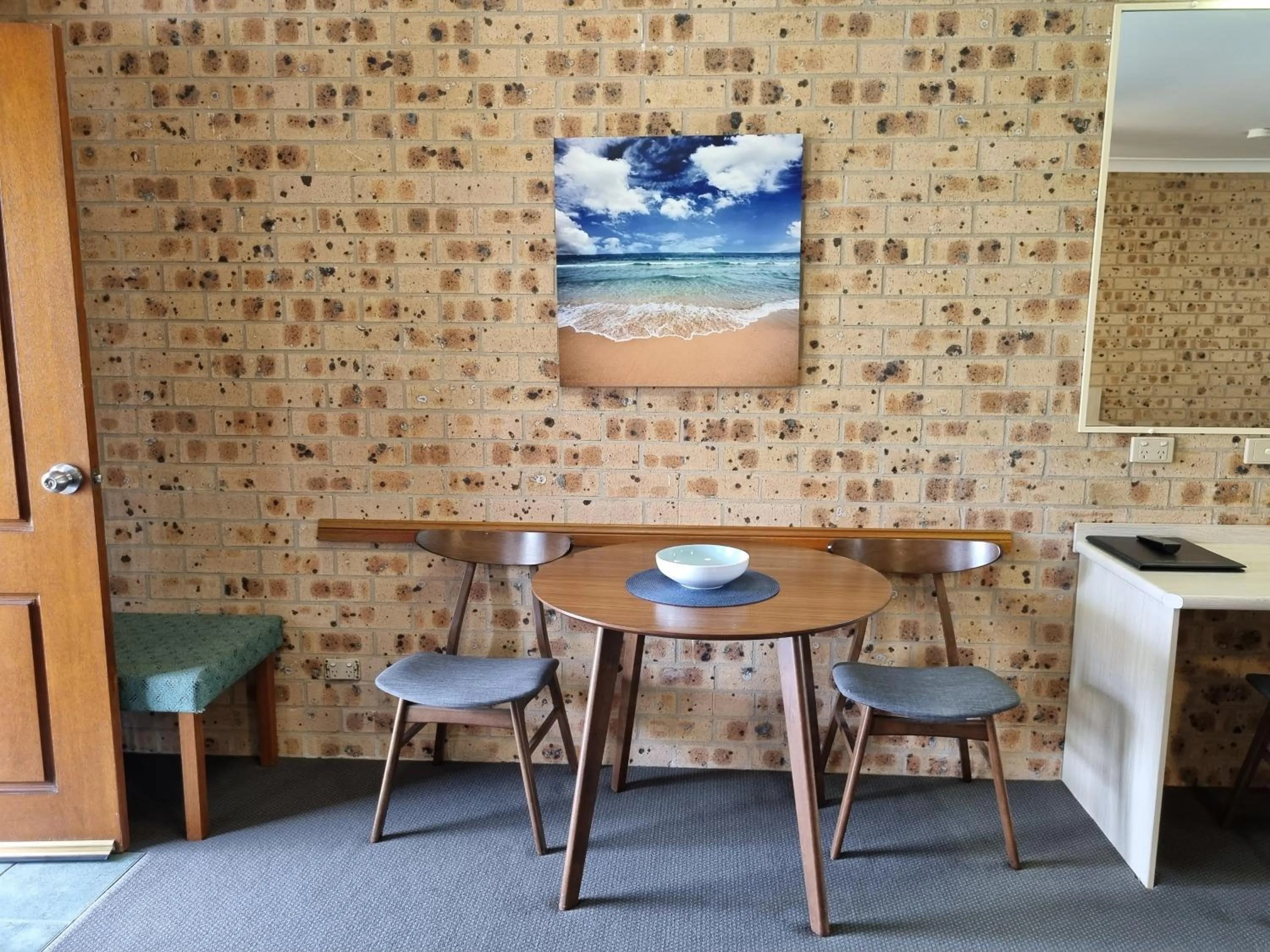 Seating area in Cardiff Motor Inn