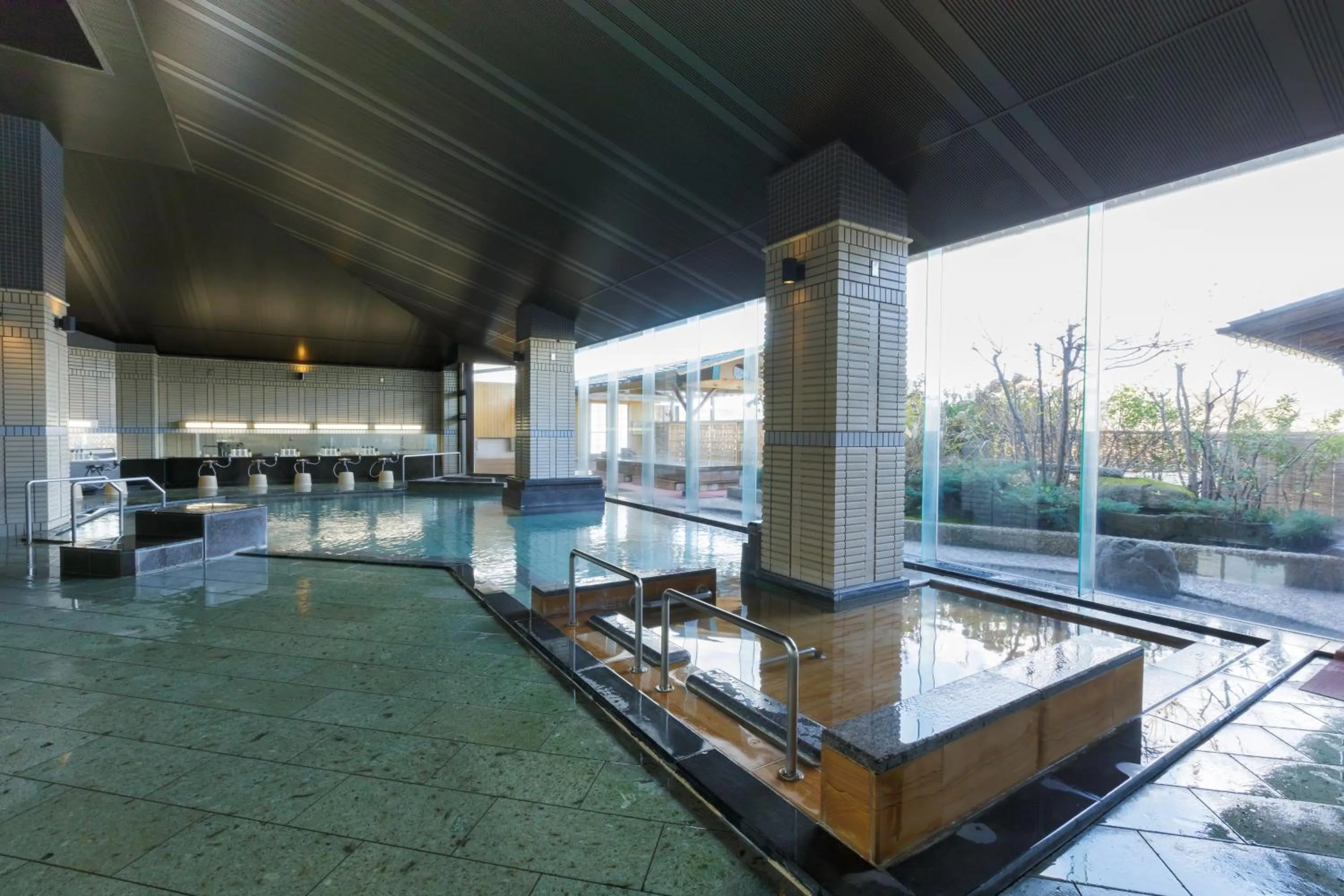 Hot Spring Bath in Hotel Shion